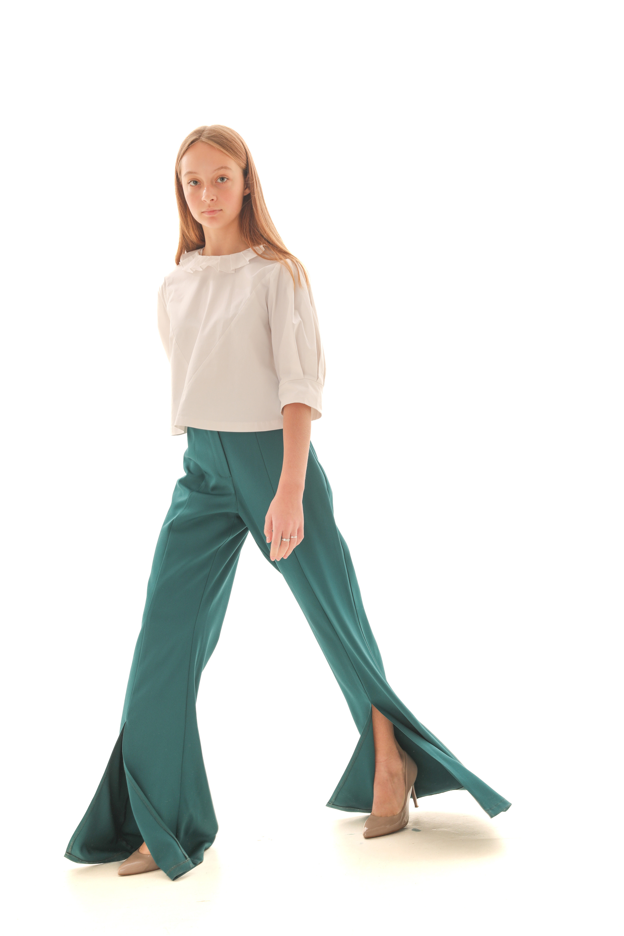 Casting for the title “face of the brand” for designer Tatiana Alexandrova. Visual artist, photographer Liana Darenskaya, Moscow