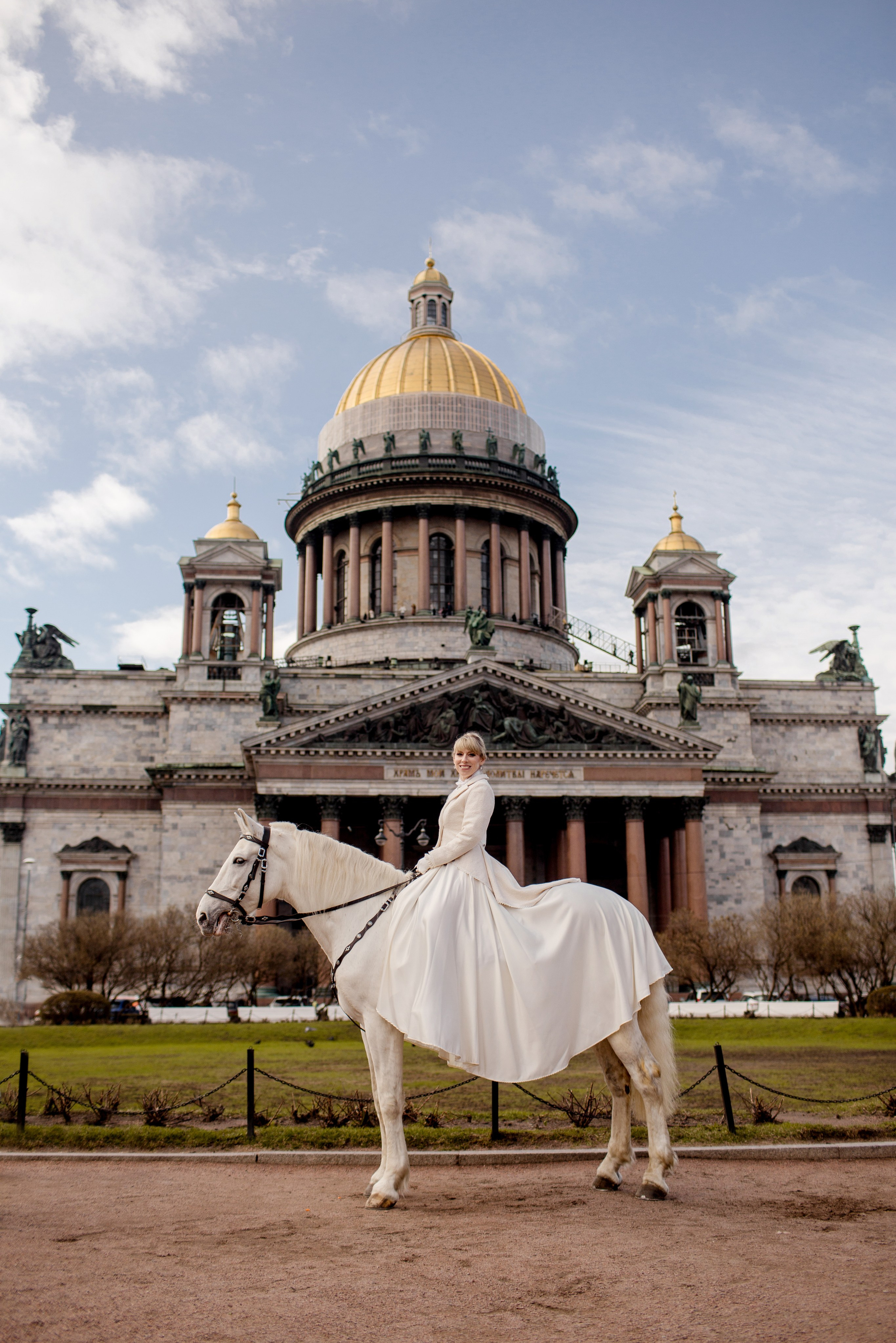 Фотосессия с лошадью в центре СПб