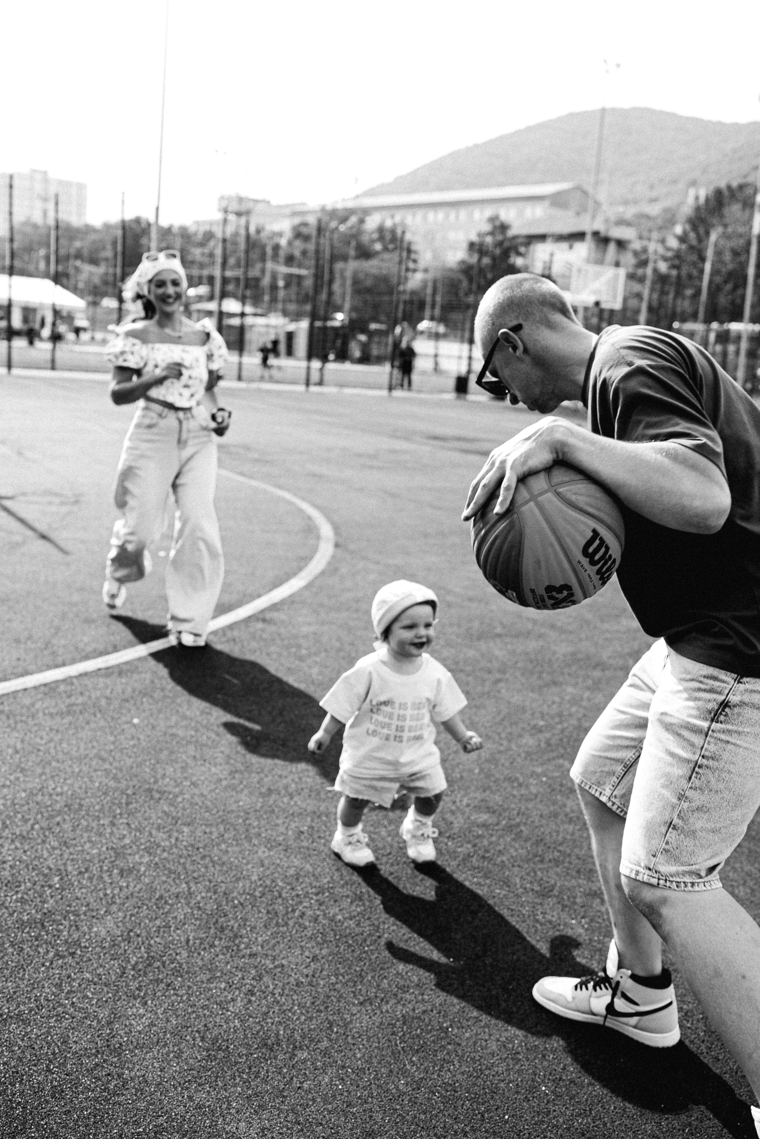 Свадебный и семейный Фотограф на Камчатке (love story, портрет, контент, беременность) Елена Великовская
