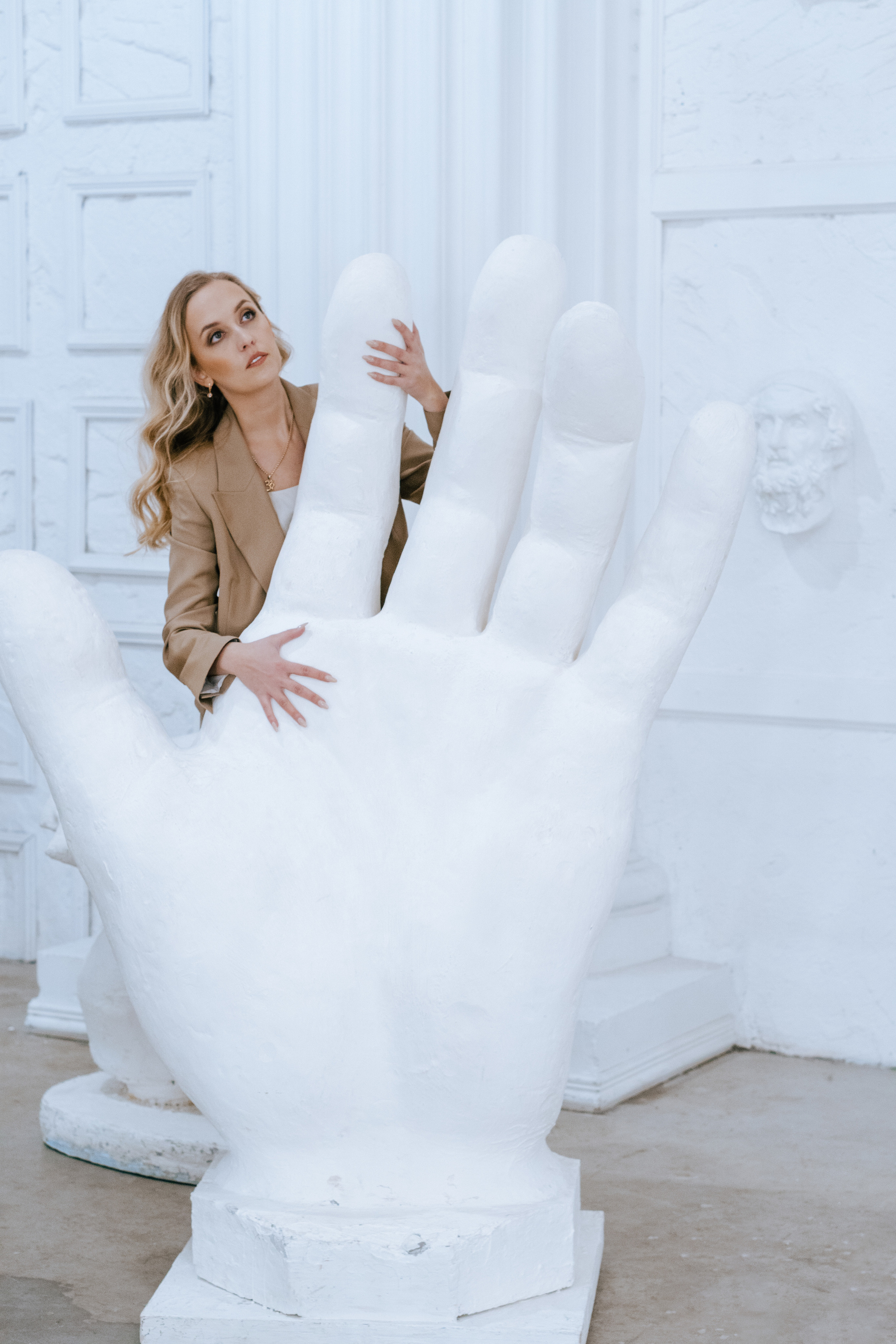 ТОП КОНТЕНТ-студии Москвы. Контент-съёмка и бизнес-портреты в Москве. Виктория Кулюкина