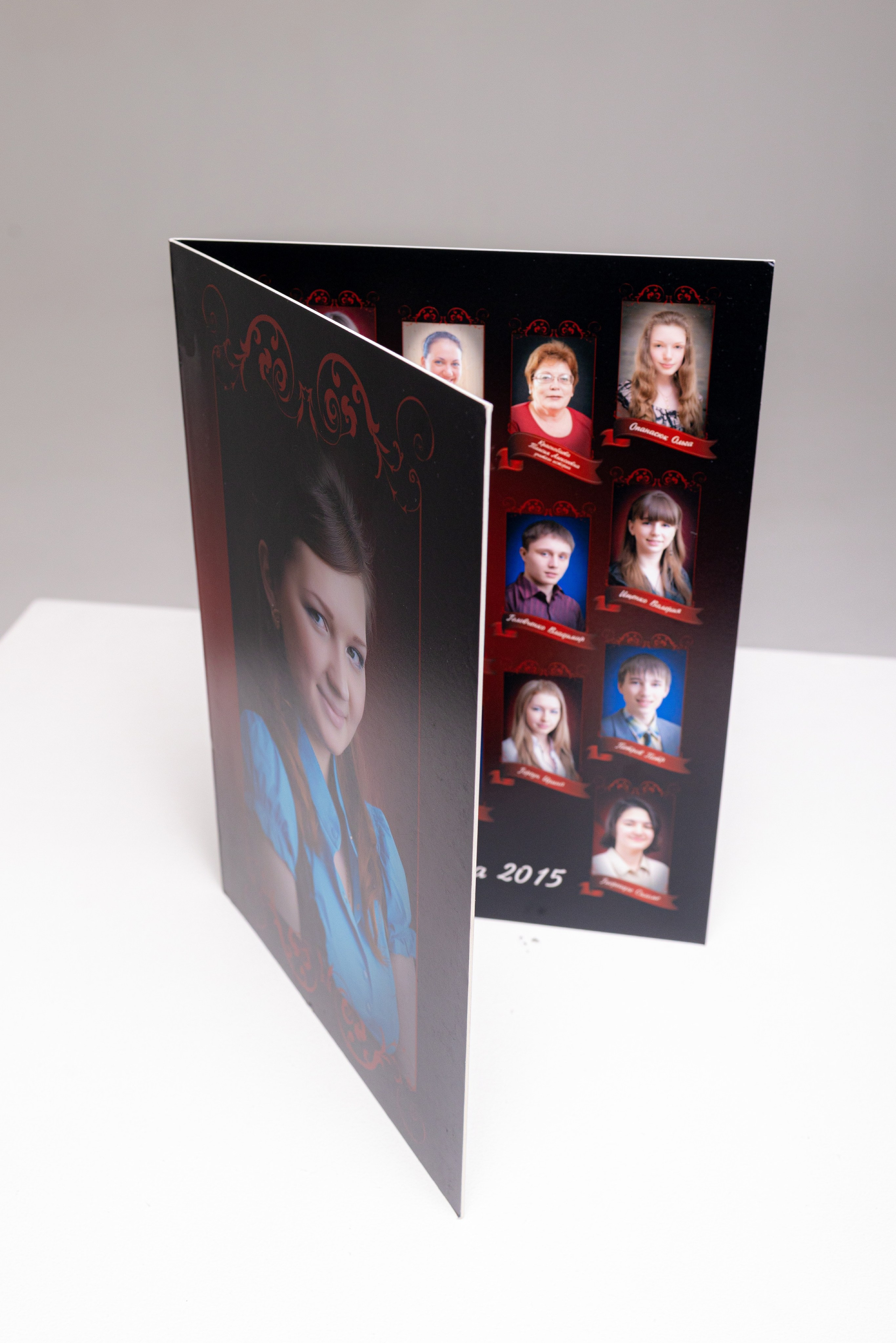 Алексей Баранов фотограф. Выпускной альбом. Виньетка. выпускной. Заказать школьный альбом в Караганде. Заказать выпускной альбом в Караганде. Караганда.  Портрет. групповые фото. Караганда. выпускное фото. выпускной 2026. выпускной 2027. выпускной 2028. оживающее фото. виньетка с оживлением. оживление. современный альбом. альбом. выпускные. садик выпускной. 1 класс. школьный портрет.  Счастливые лица студентов, эмоции радости и гордости, конец учебного года. Студенты. Школа. Каргу, Каргту. выпускной старших классов. 4 класс. выпускной 4 класс. школьная виньетка в Караганде. Выпускные фото в студии. съемка в студии. выпускная лента. Детская фотография. детский альбом. выпускной садика. 