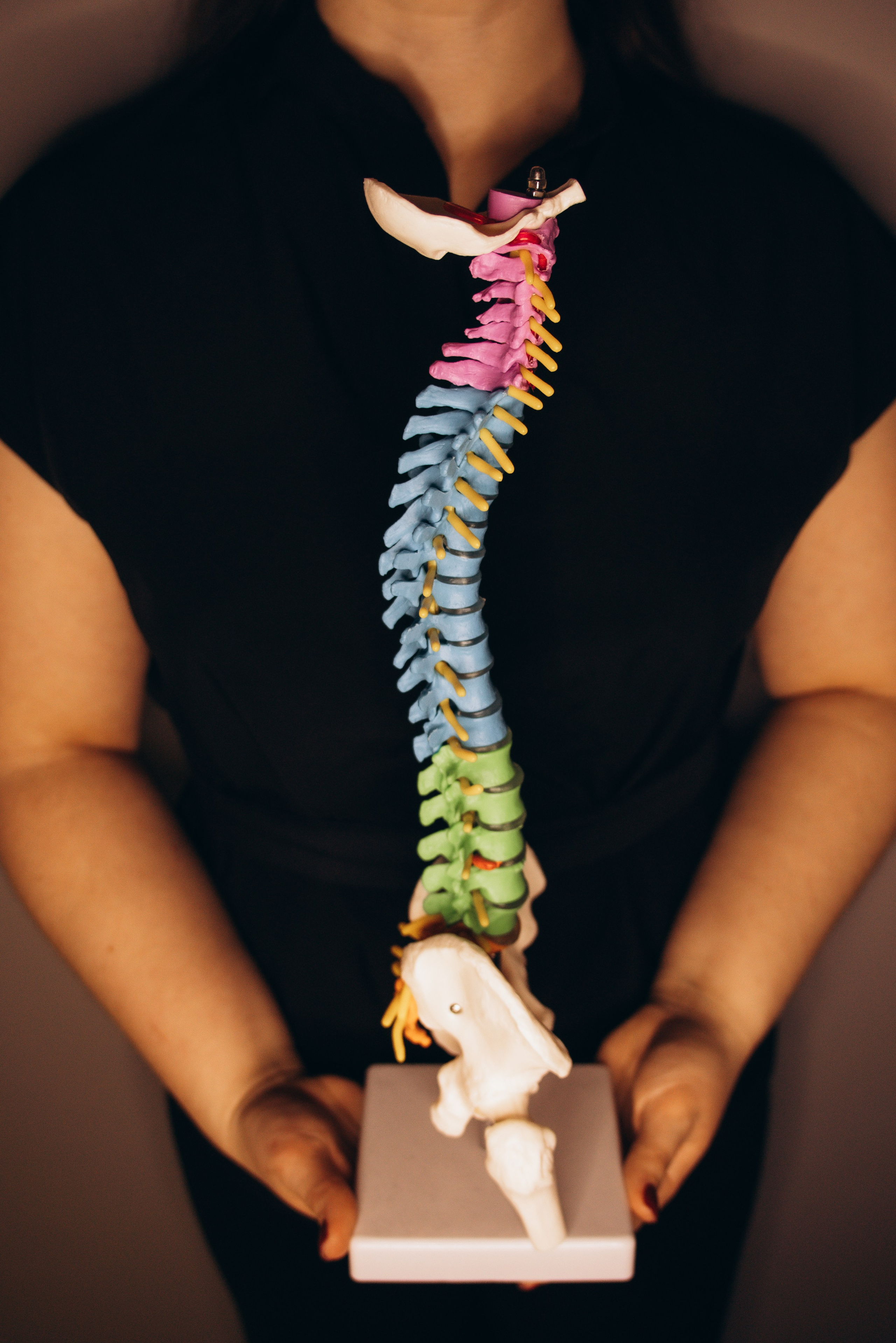 Кейс: Контентная съемка массажа в кабинете без окон со свечами. Контентная съёмка в Курске | Юлия Болычева