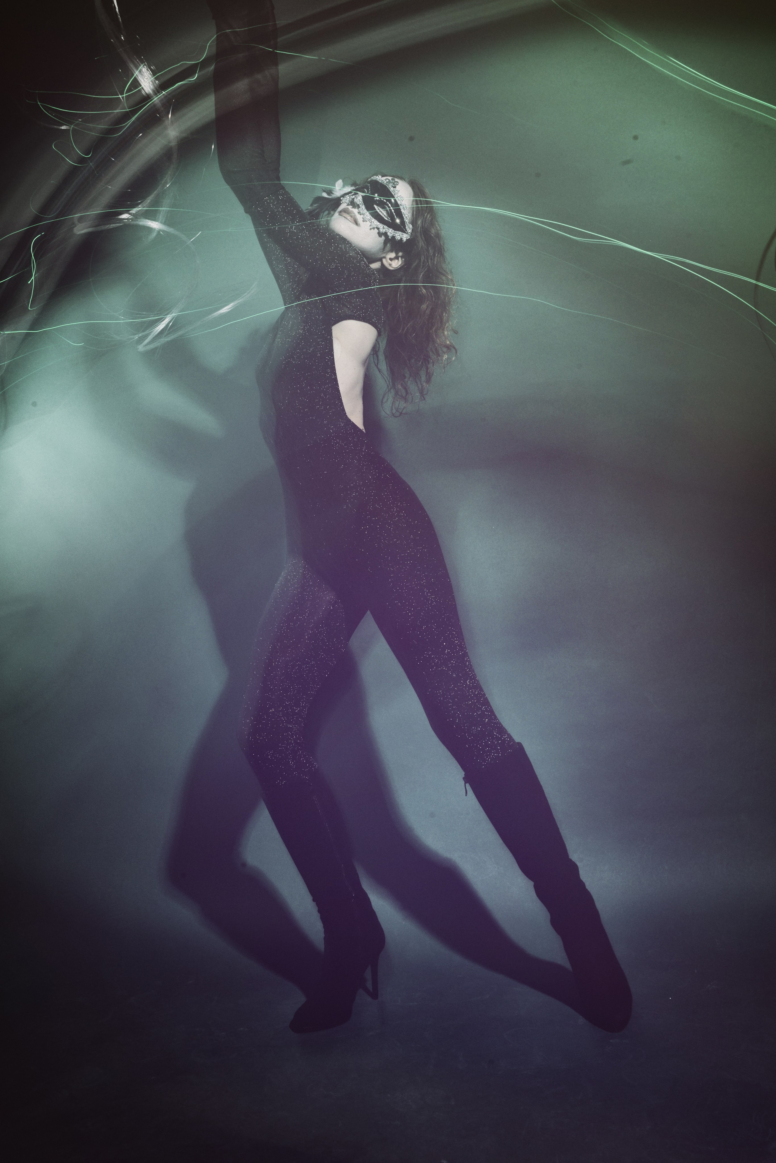 THE SHADOW PULSE. Yulia Yurchevskaya | Art Director & Visual Visionary