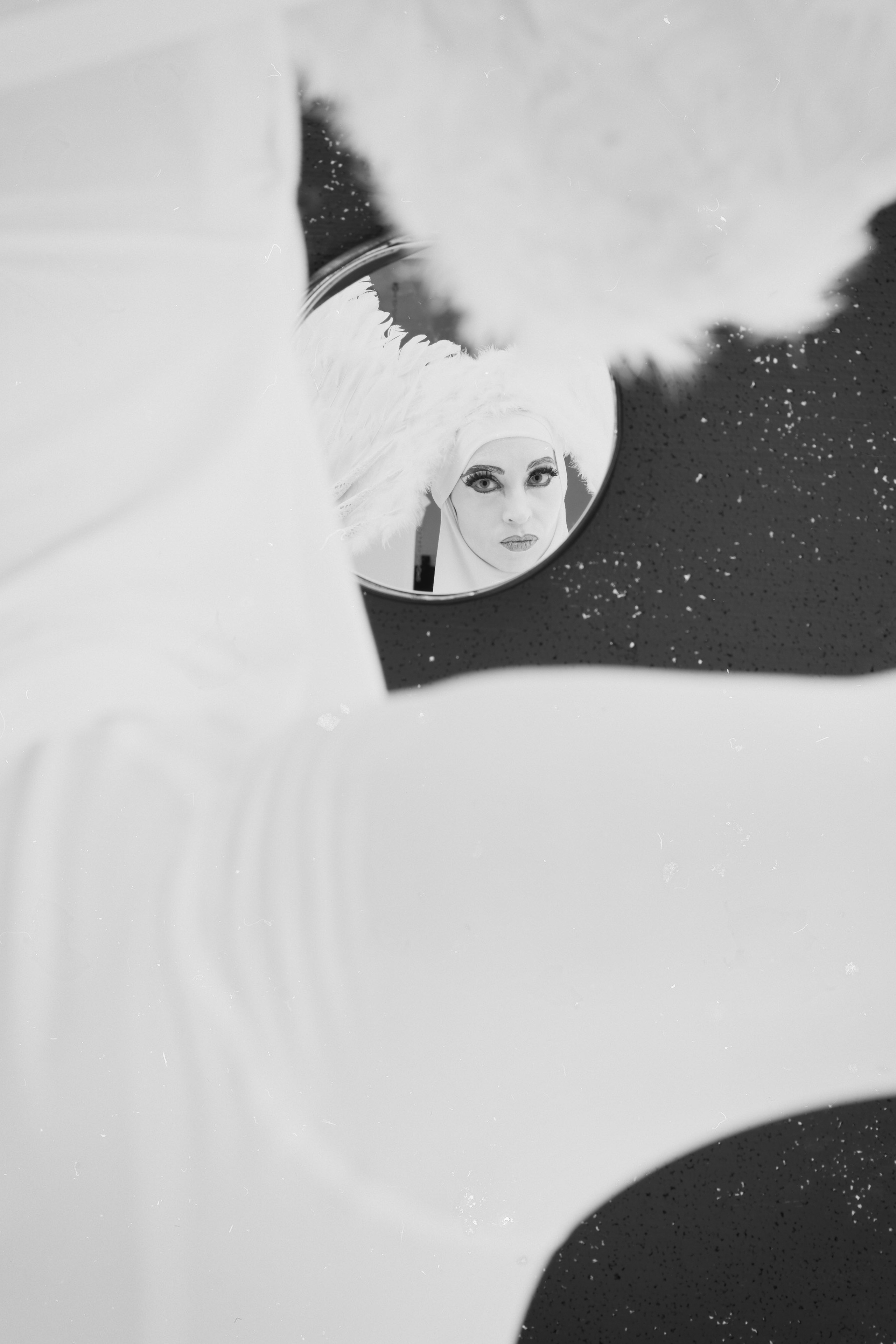 DIVIDE & CONQUER. Yulia Yurchevskaya | Art Director & Visual Visionary