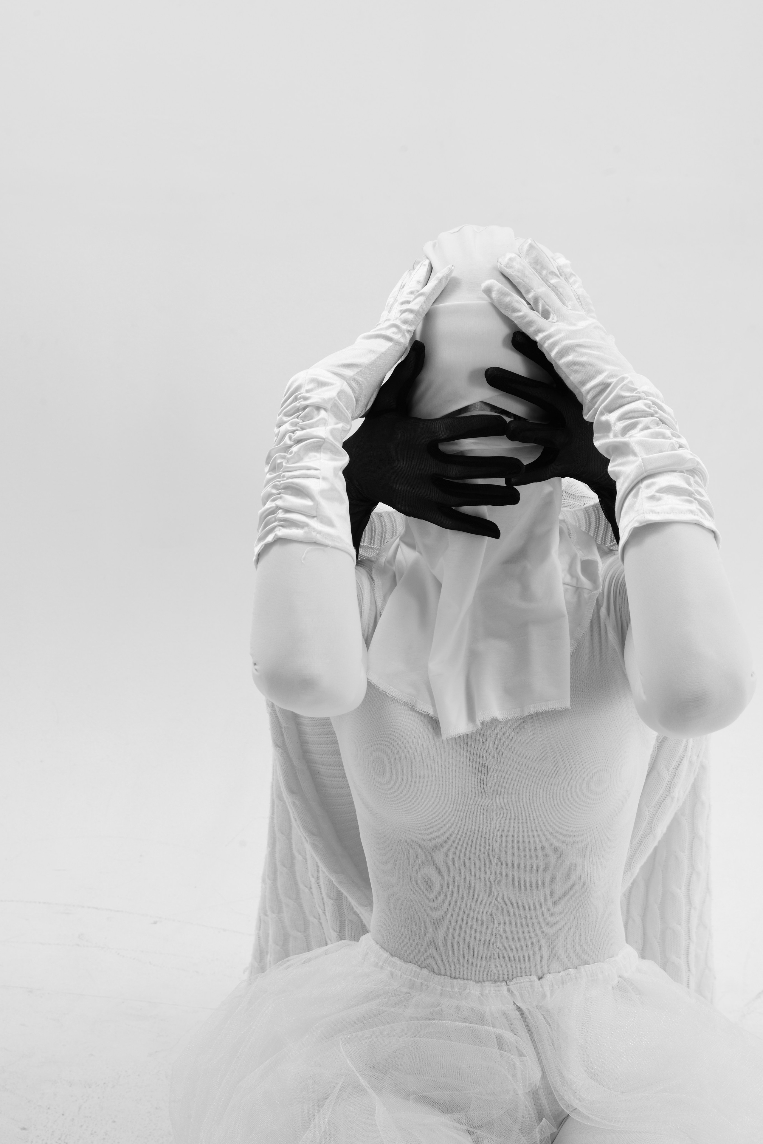 DIVIDE & CONQUER. Yulia Yurchevskaya | Art Director & Visual Visionary