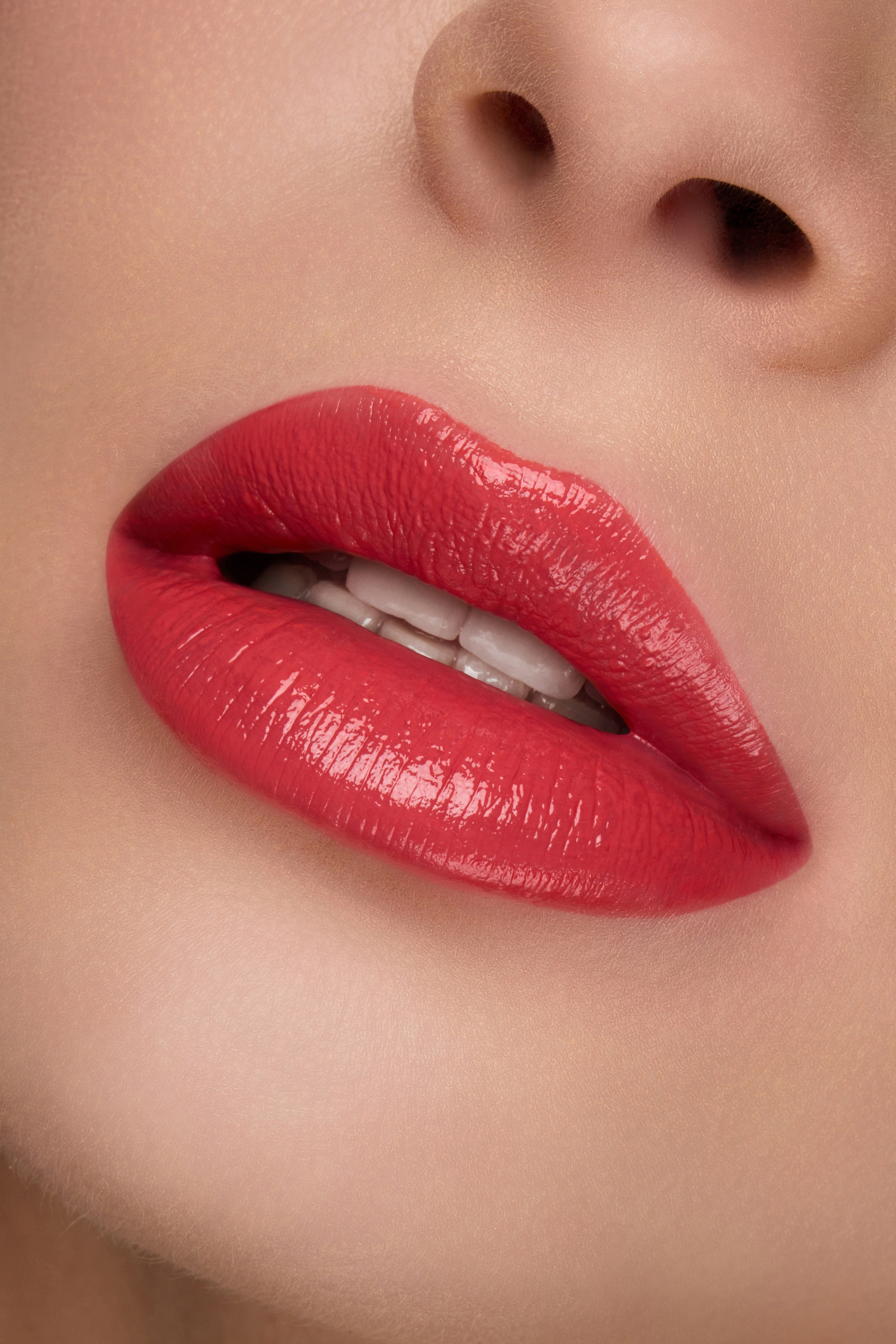 Предметный фотограф