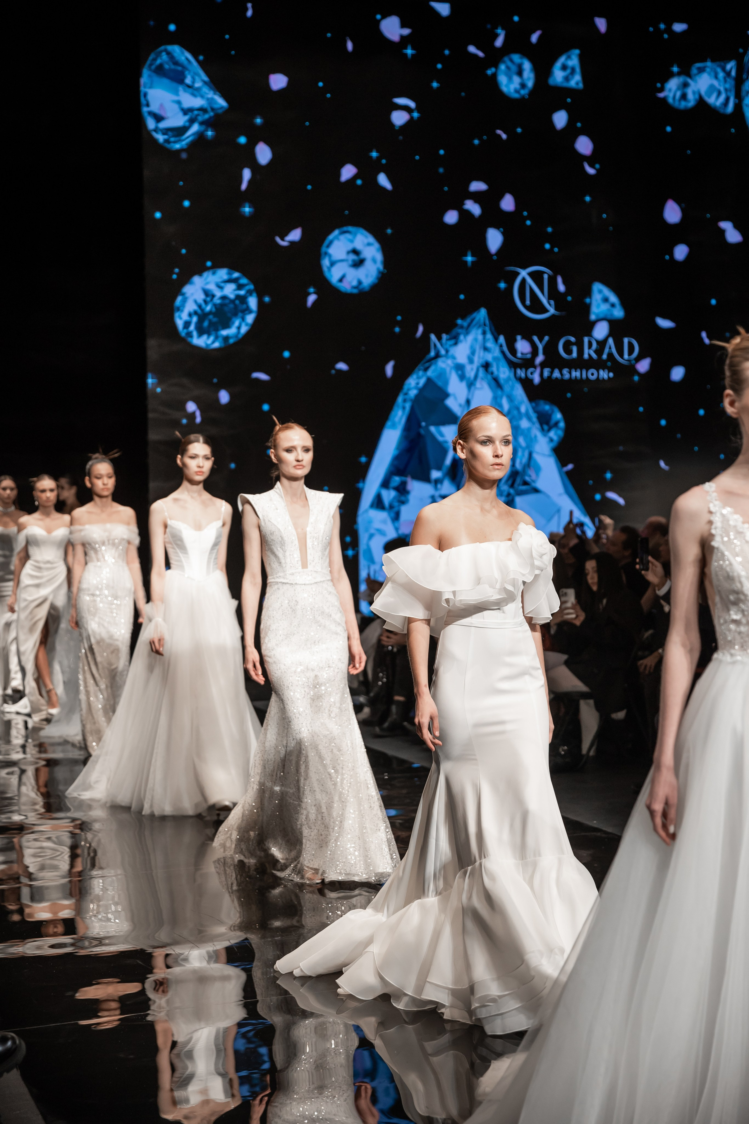 СЕМЕЙНАЯ СЪЕМКА ФОТОСЕССИЯ СЕМЬИ ДЕТИ ДЕНЬ РОЖДЕНИЯ