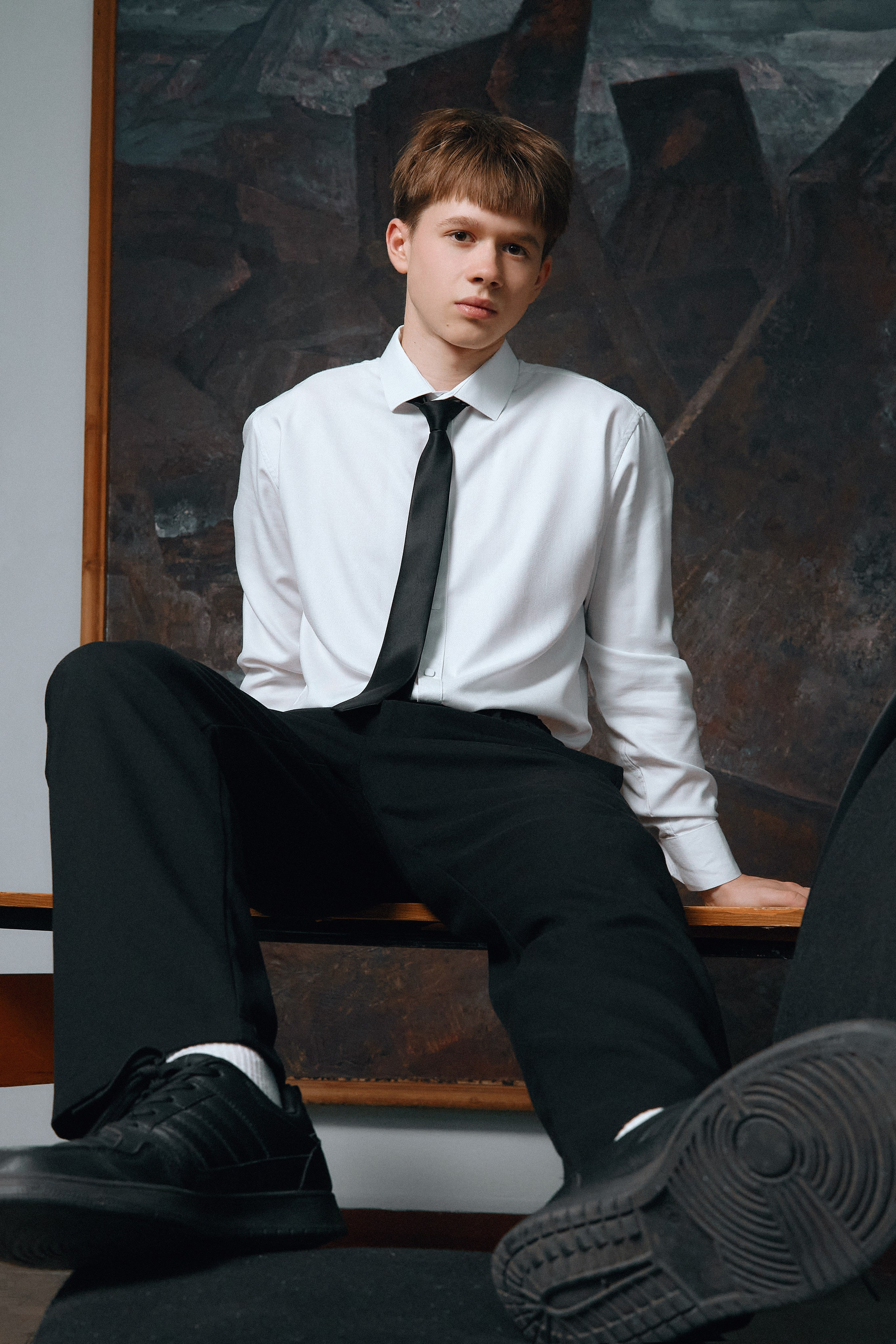 Локации для съёмки фото на школьные выпускные альбомы. Выпускные альбомы в Губкине. Фотограф Евгений Брюхович