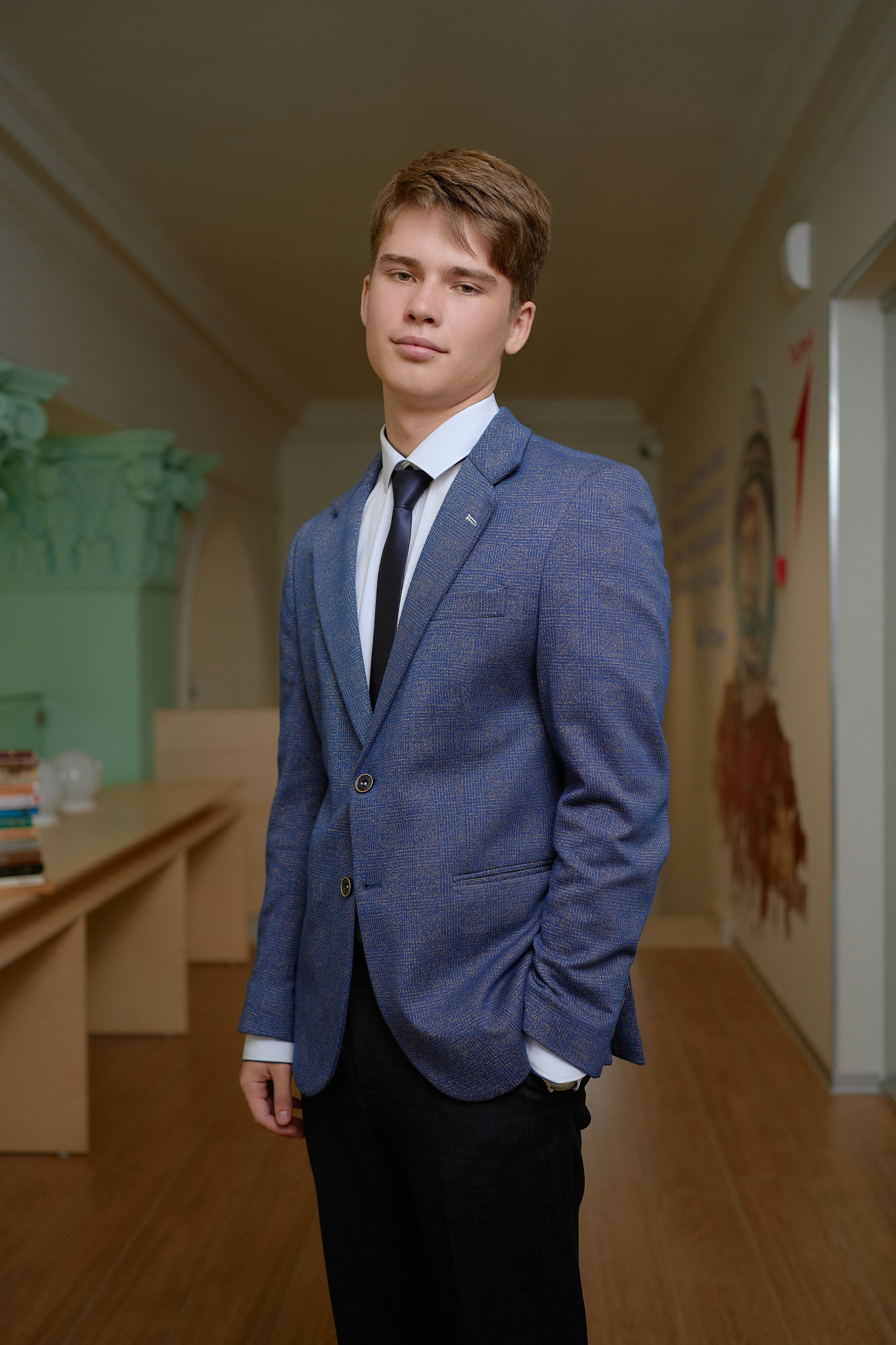 Локации для съёмки фото на школьные выпускные альбомы. Выпускные альбомы в Губкине. Фотограф Евгений Брюхович