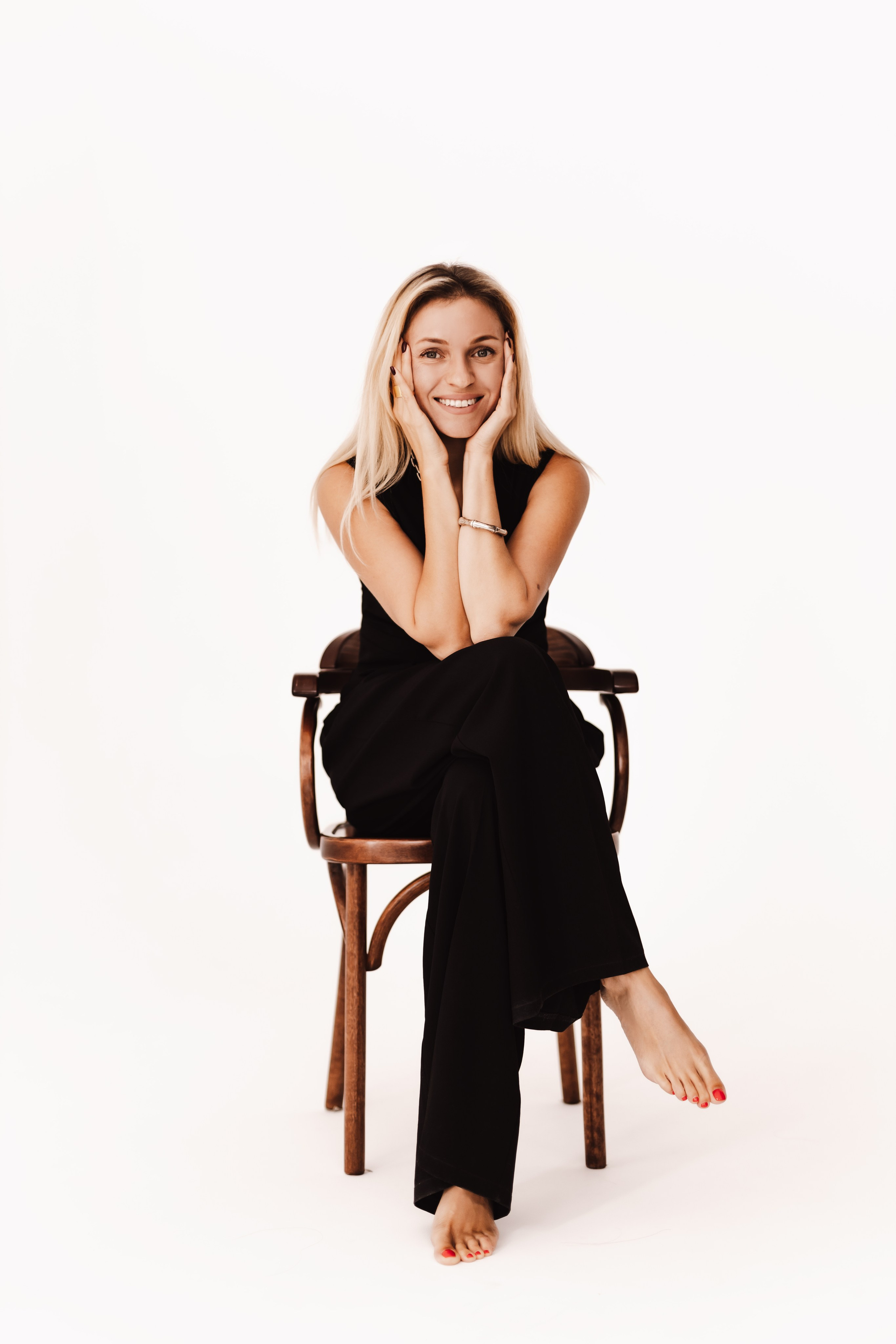 Контакты, обо мне. Женский и семейный фотограф Ростов-на-Дону и Сочи