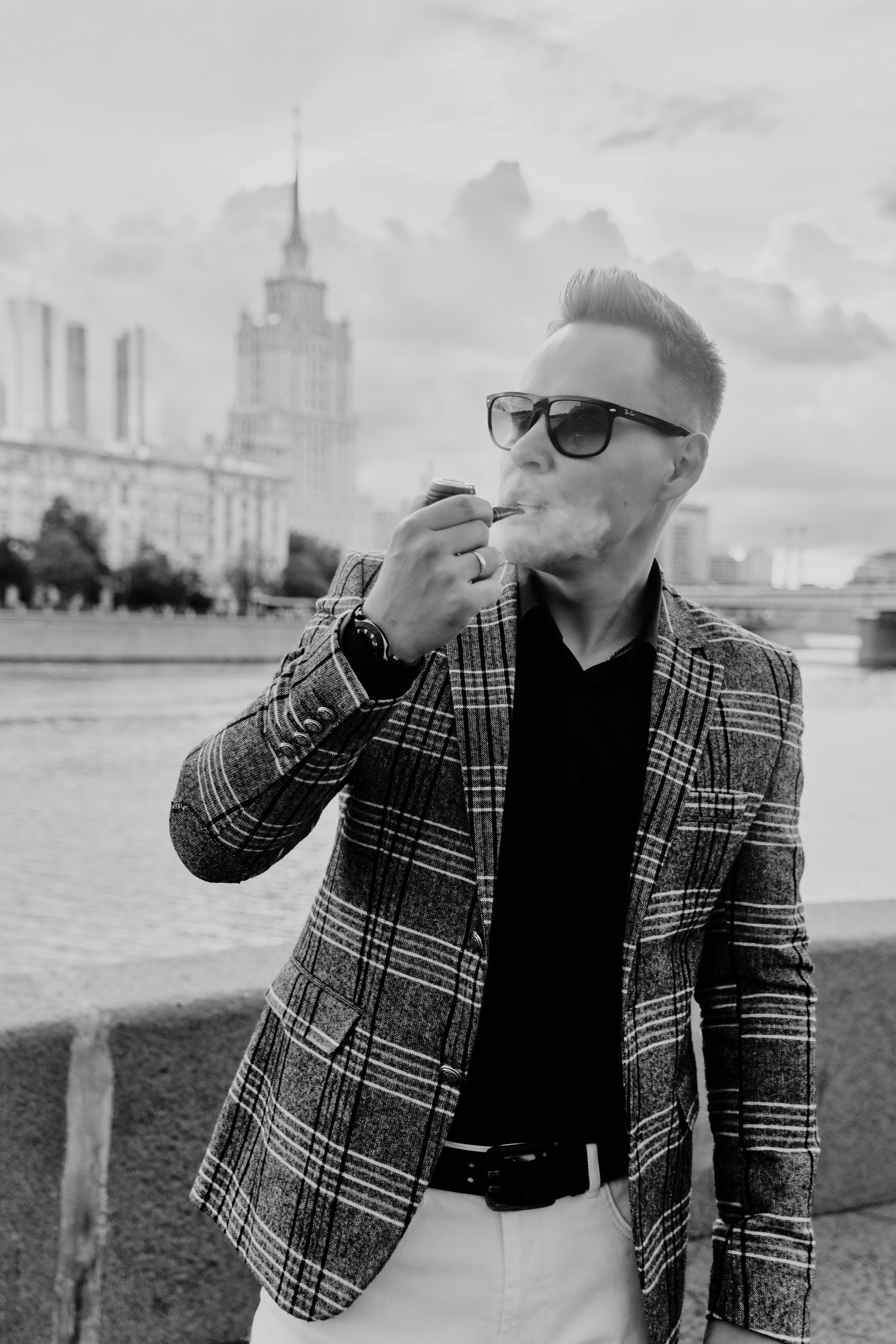 Фотограф и видеограф в Москве Алексей Толстиков