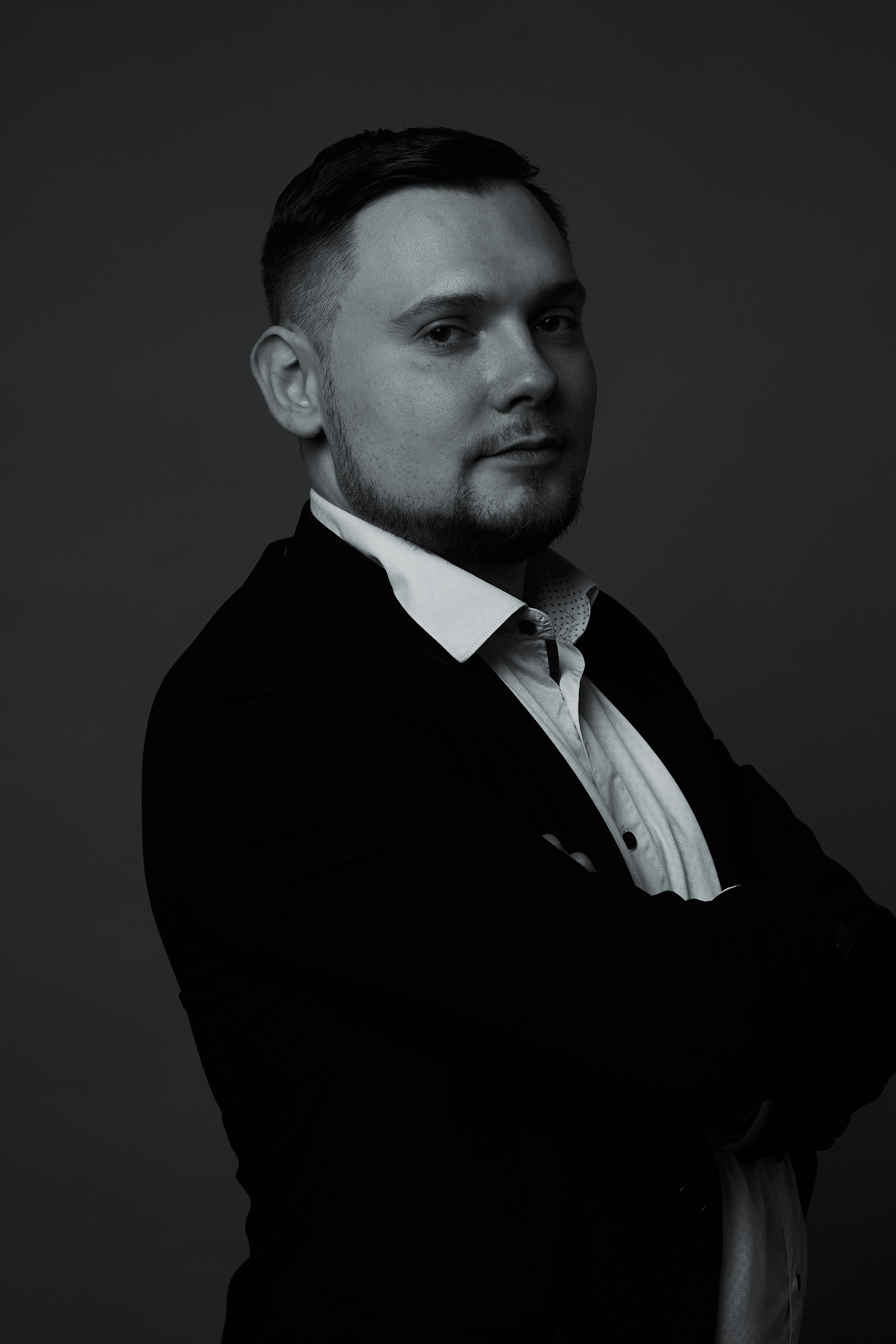 Обо мне. Пиши и зарабатывай с Денисом Беневольским