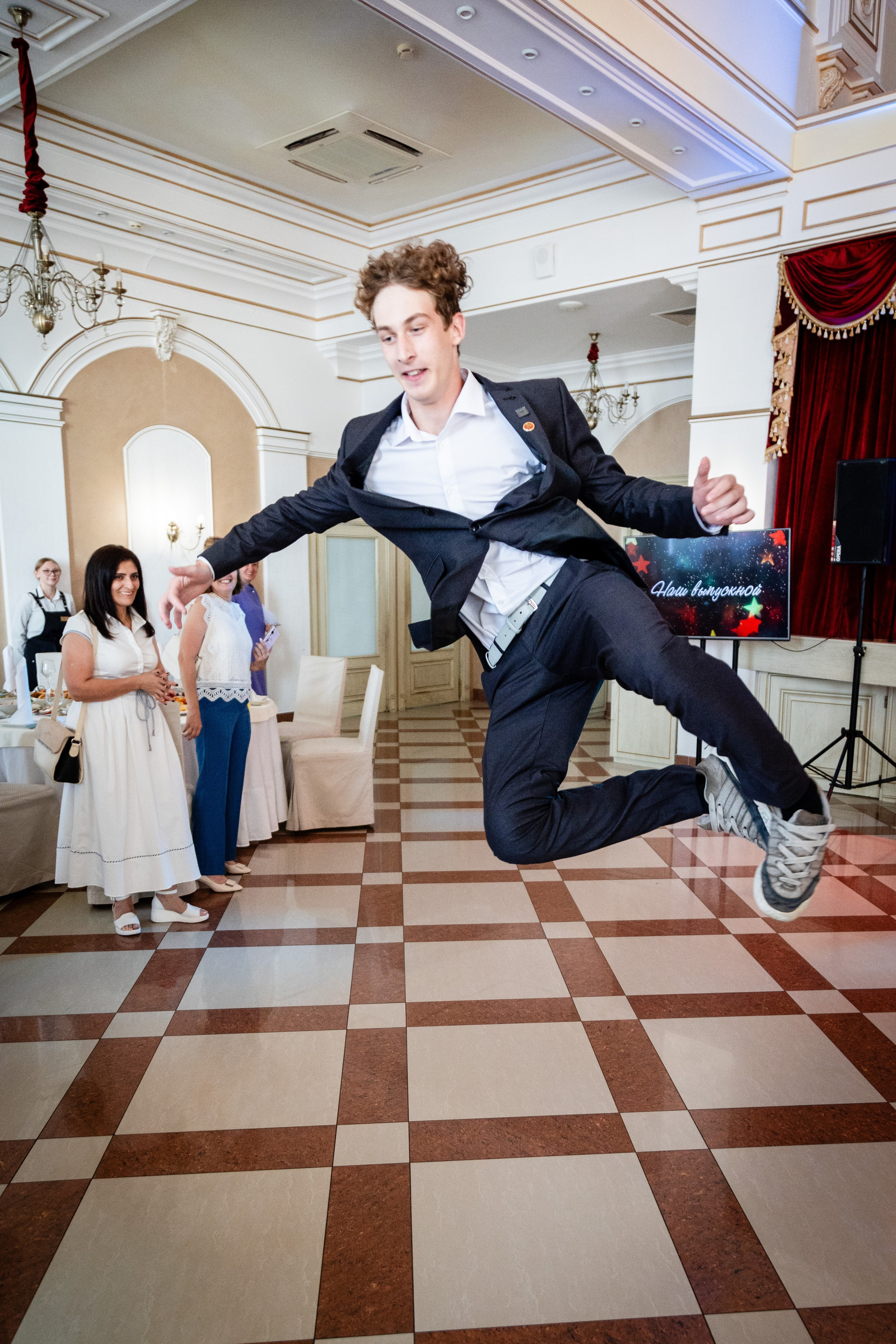 Детский фотограф видеограф в Хабаровске Михаил Орлов