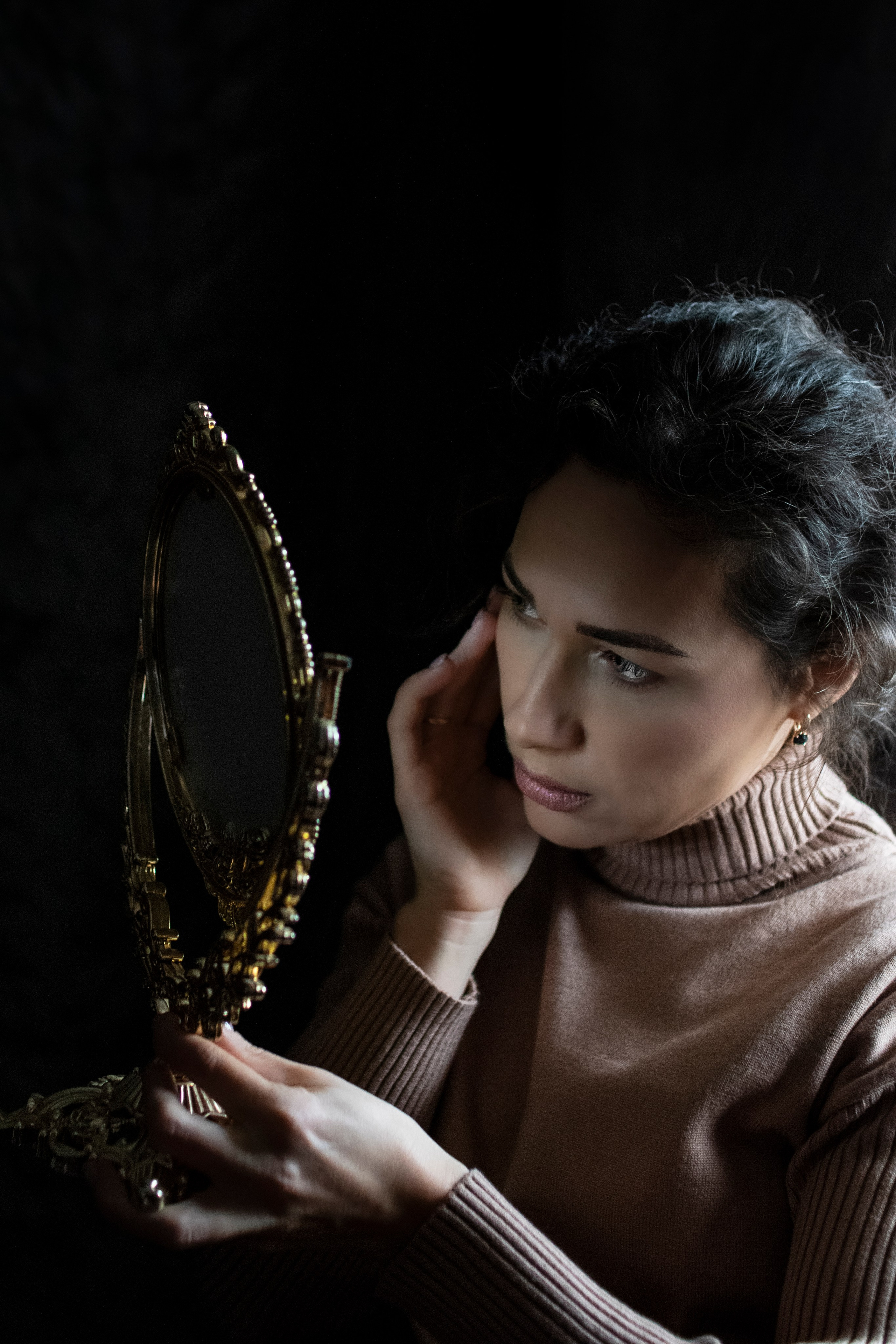 Контакты. Главная