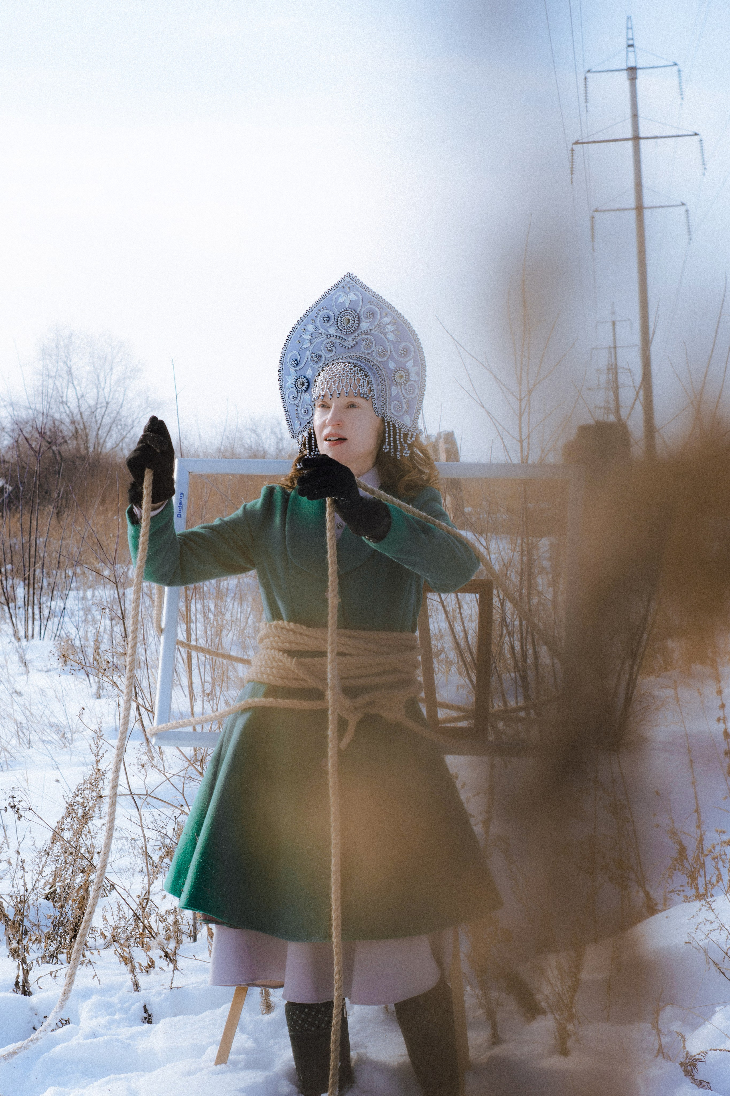 THE ROOT TETHER. Yulia Yurchevskaya | Art Director & Visual Visionary