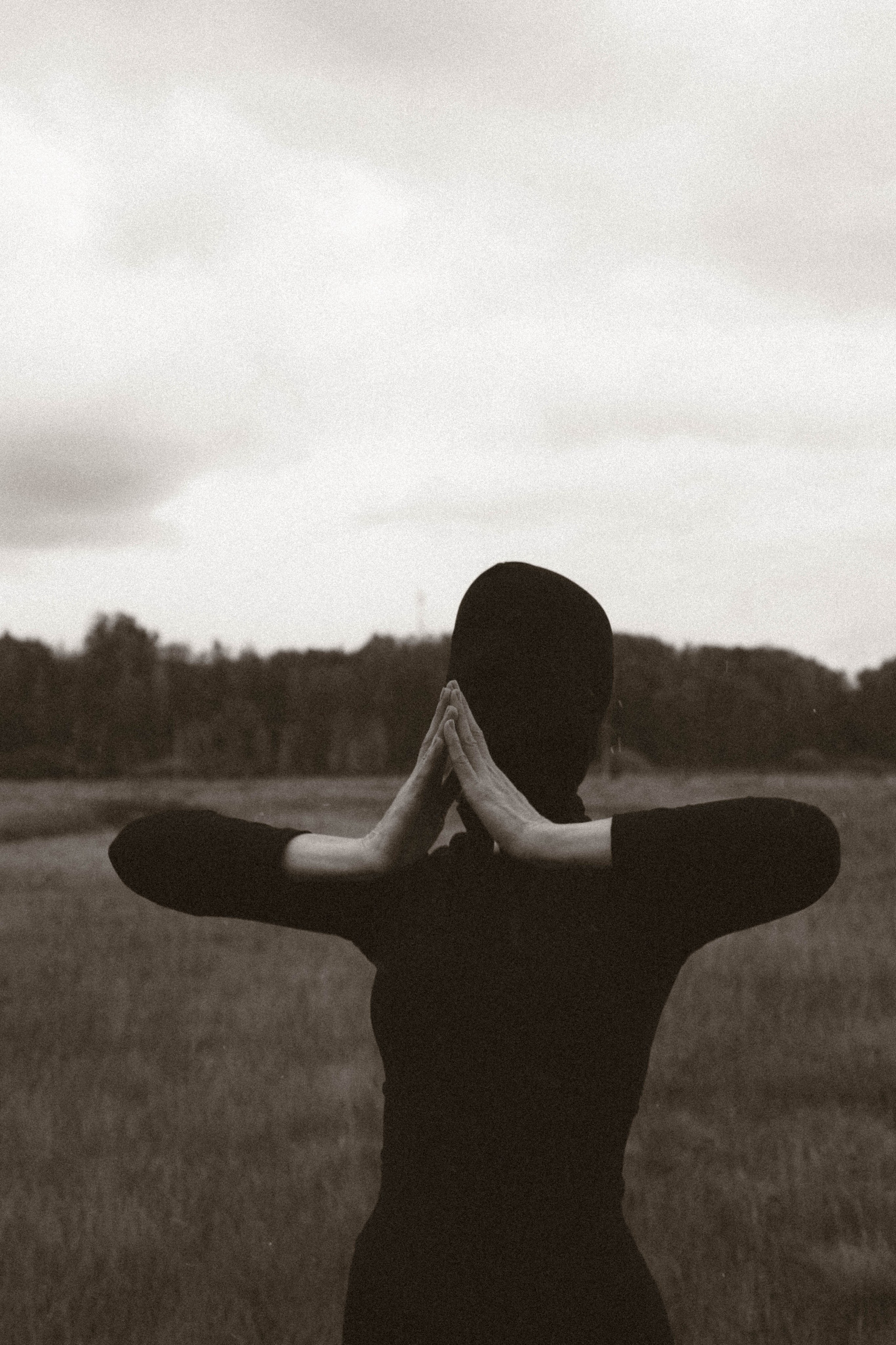THE DISCIPLINE OF THE VOID. Yulia Yurchevskaya | Art Director & Visual Visionary