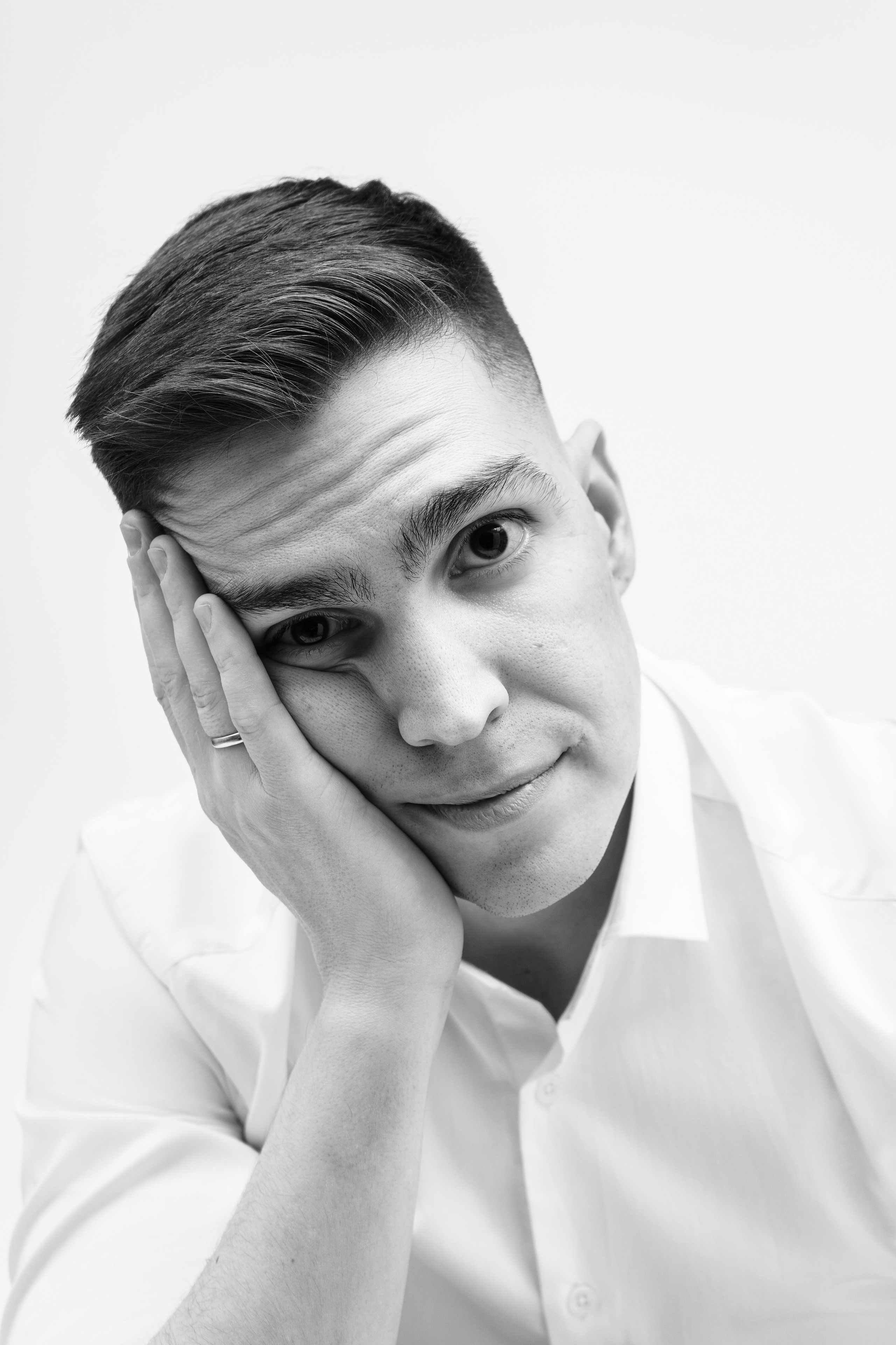 Мужской портрет в студии. Евгения Самсонова | Ретушер