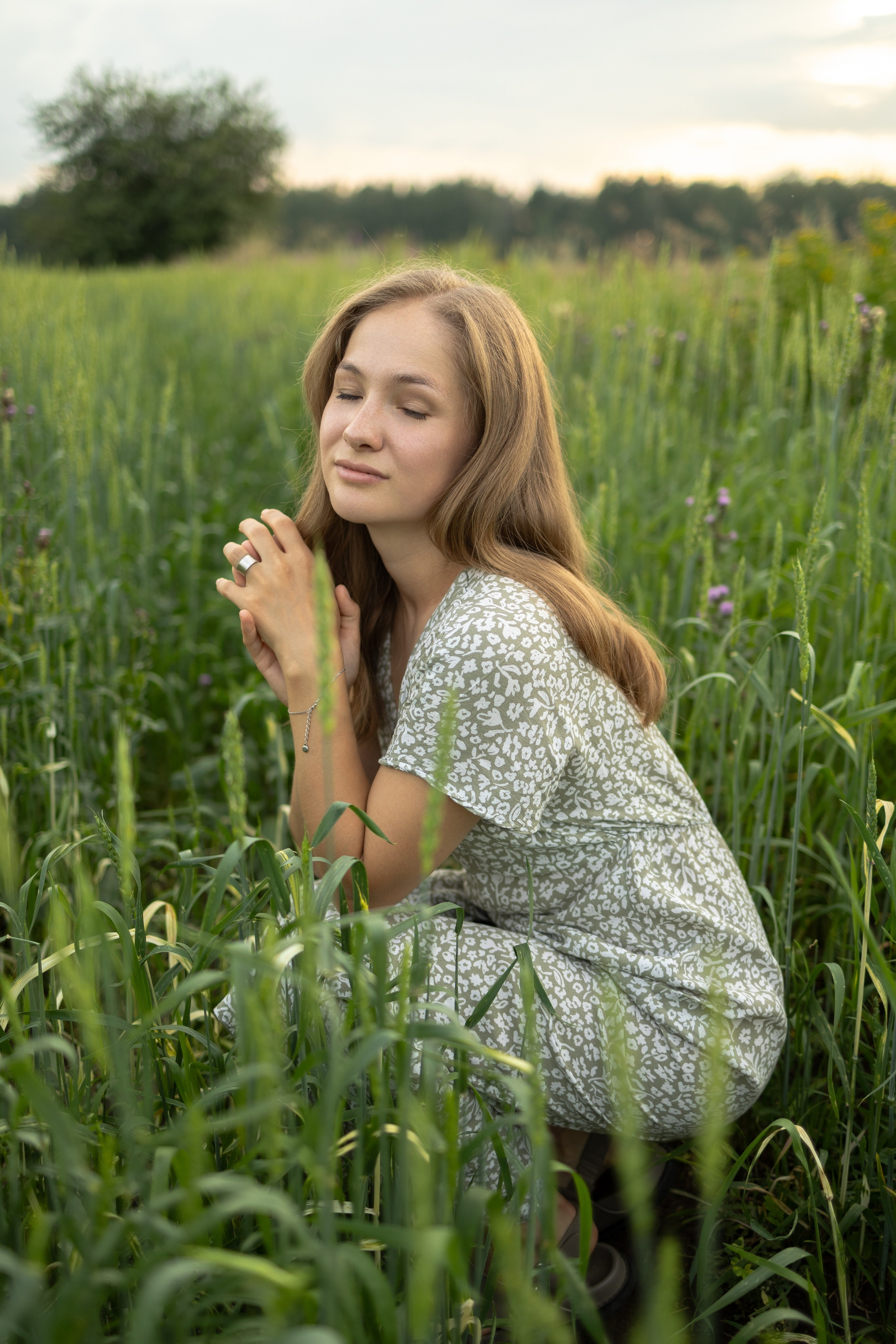 Контакты. Привет! Меня зовут Эльвира, я фотограф в Екатеринбурге