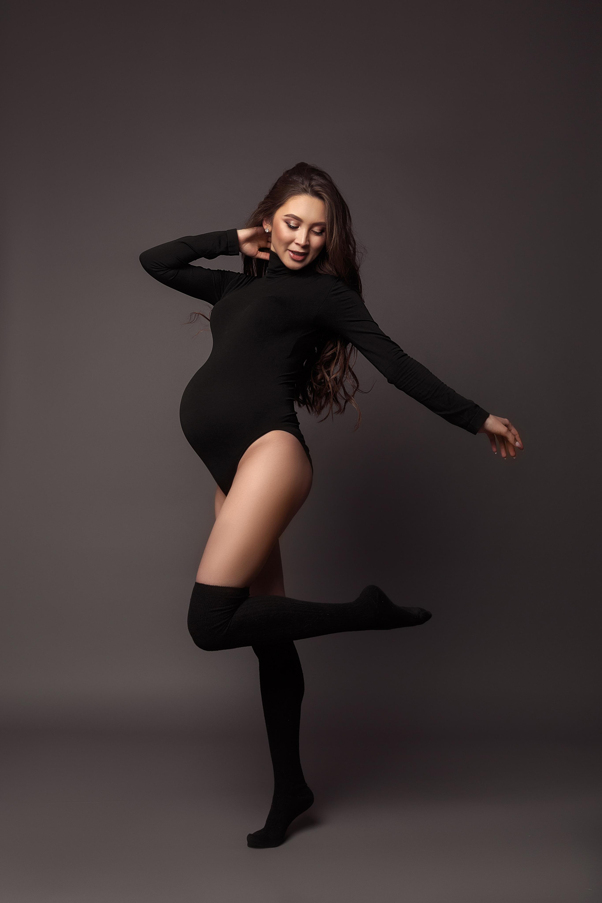 Фотосессия беременности в стиле VOGUE в Краснодаре