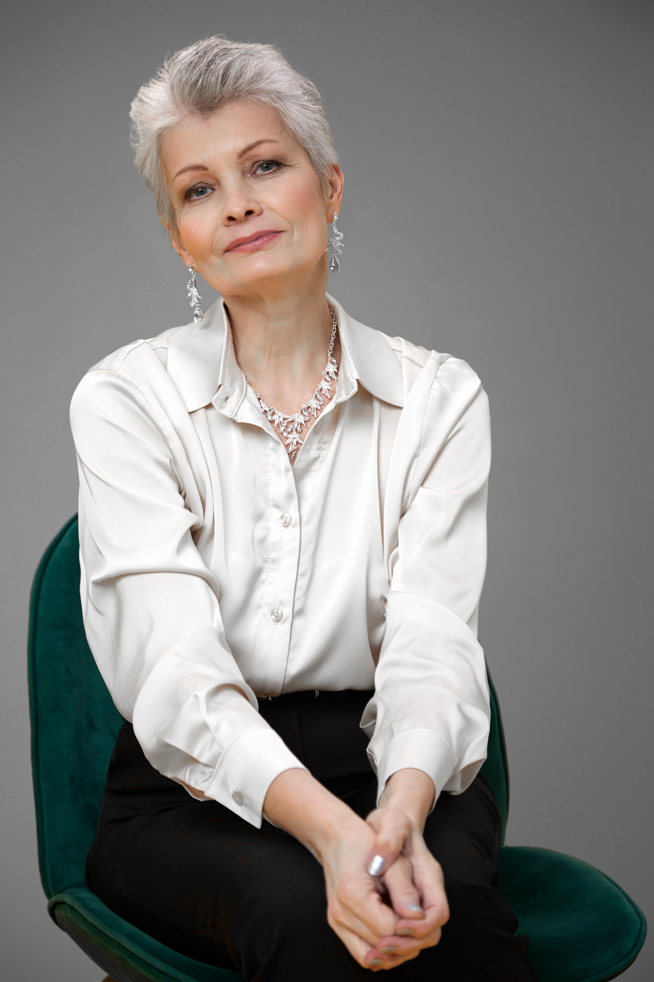 Professional Headshots. Maria Poleshchuk, commercial photographer in Sydney