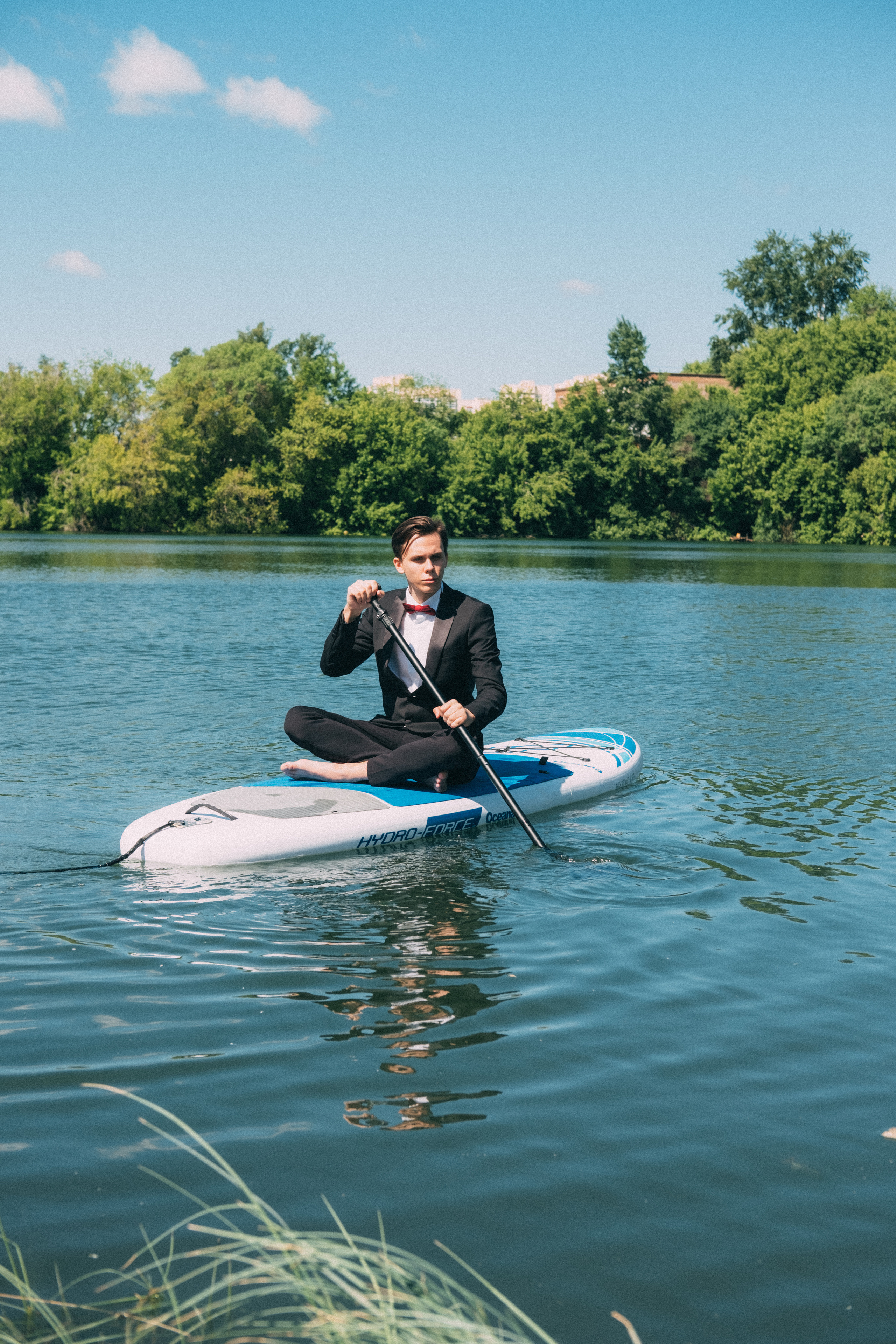 Бизнес портрет на сап сёрфе в Новосибирске. Артём Кузнецов, фотограф, Новосибирск