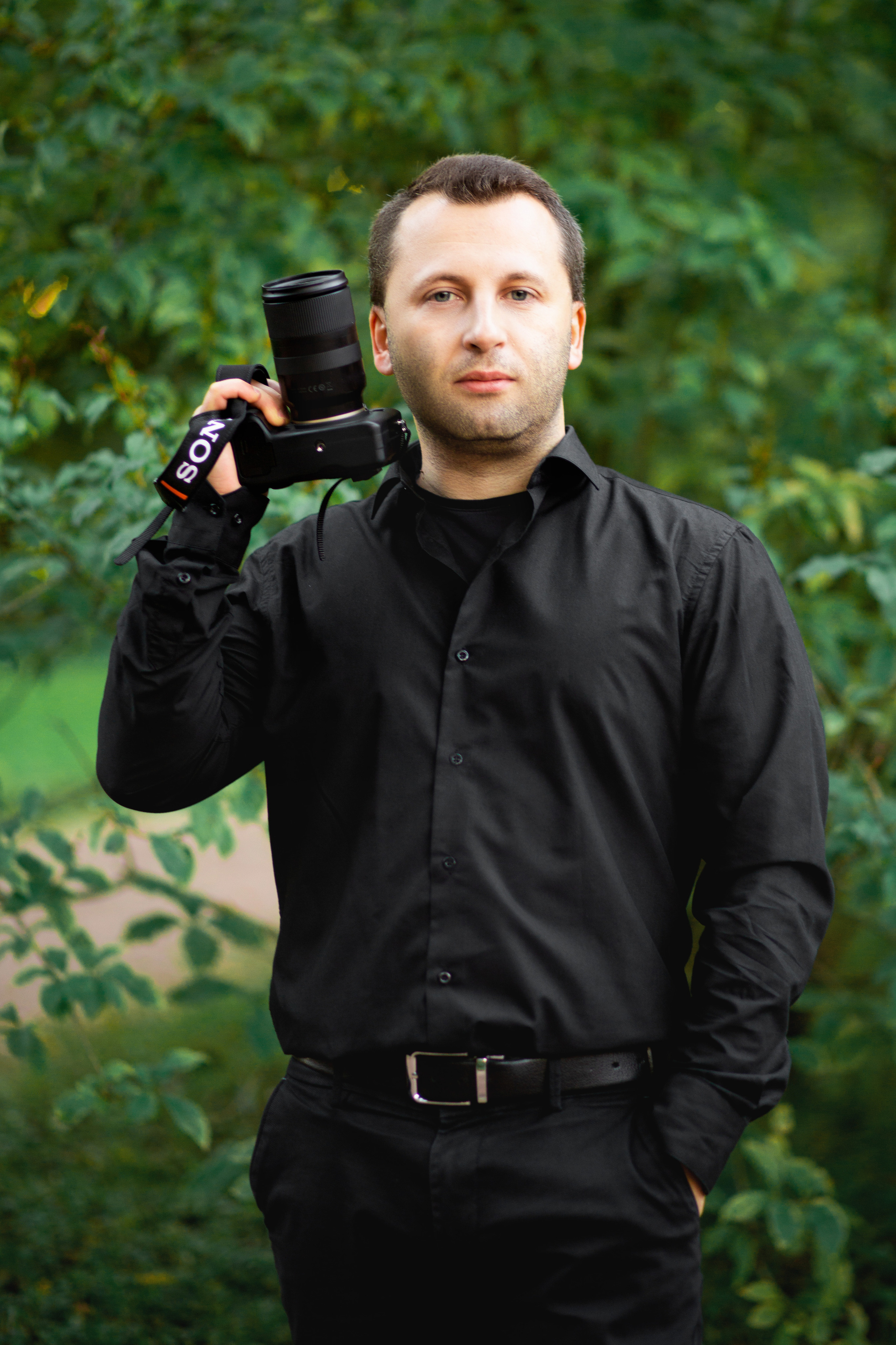 Узнать стоимость свадебной фотосъемки и забронировать дату