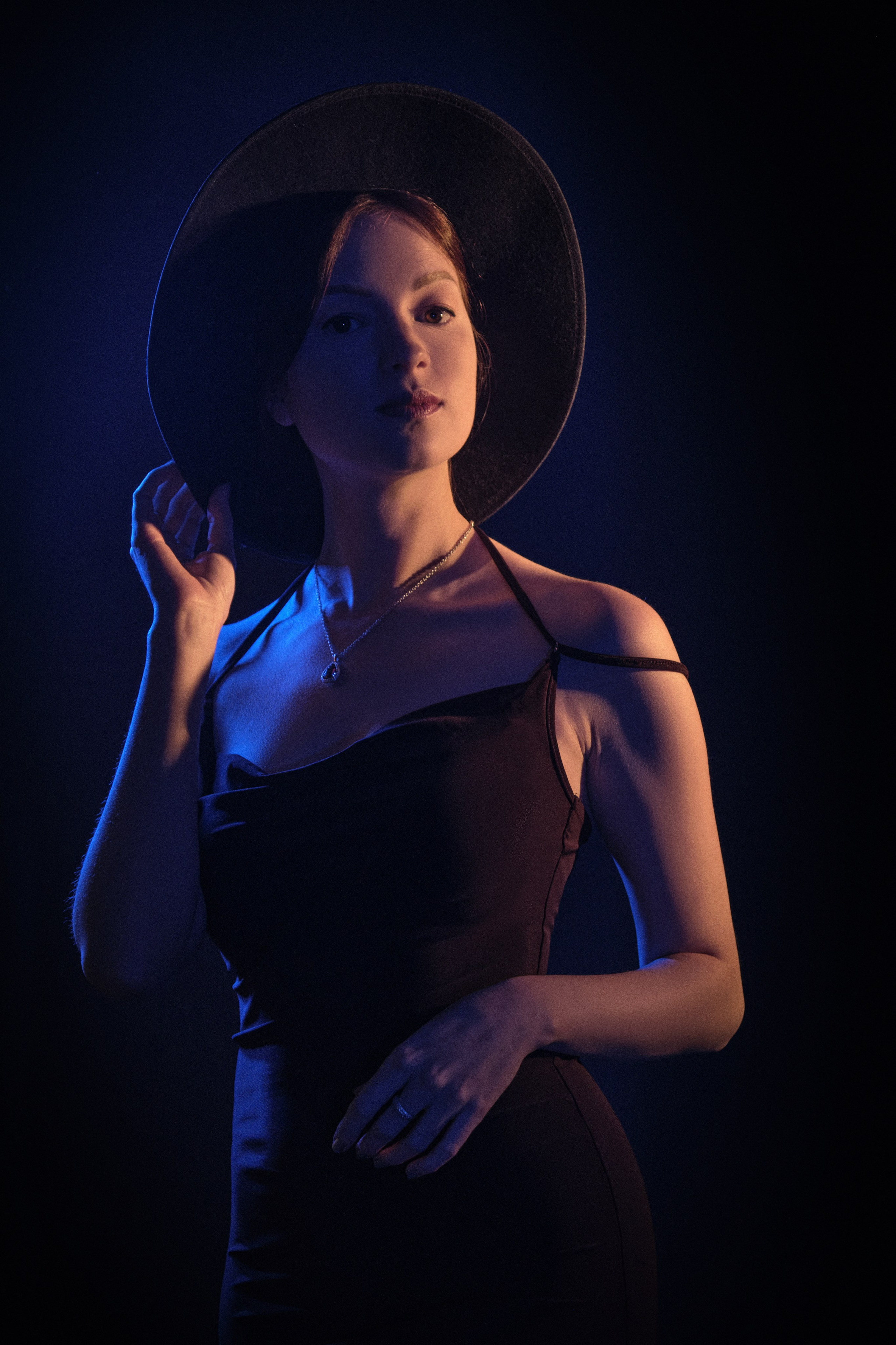 УСЛУГИ. Фотограф портретный архитектурный лавстори будуар Санкт-Петербург Виктор Иванов