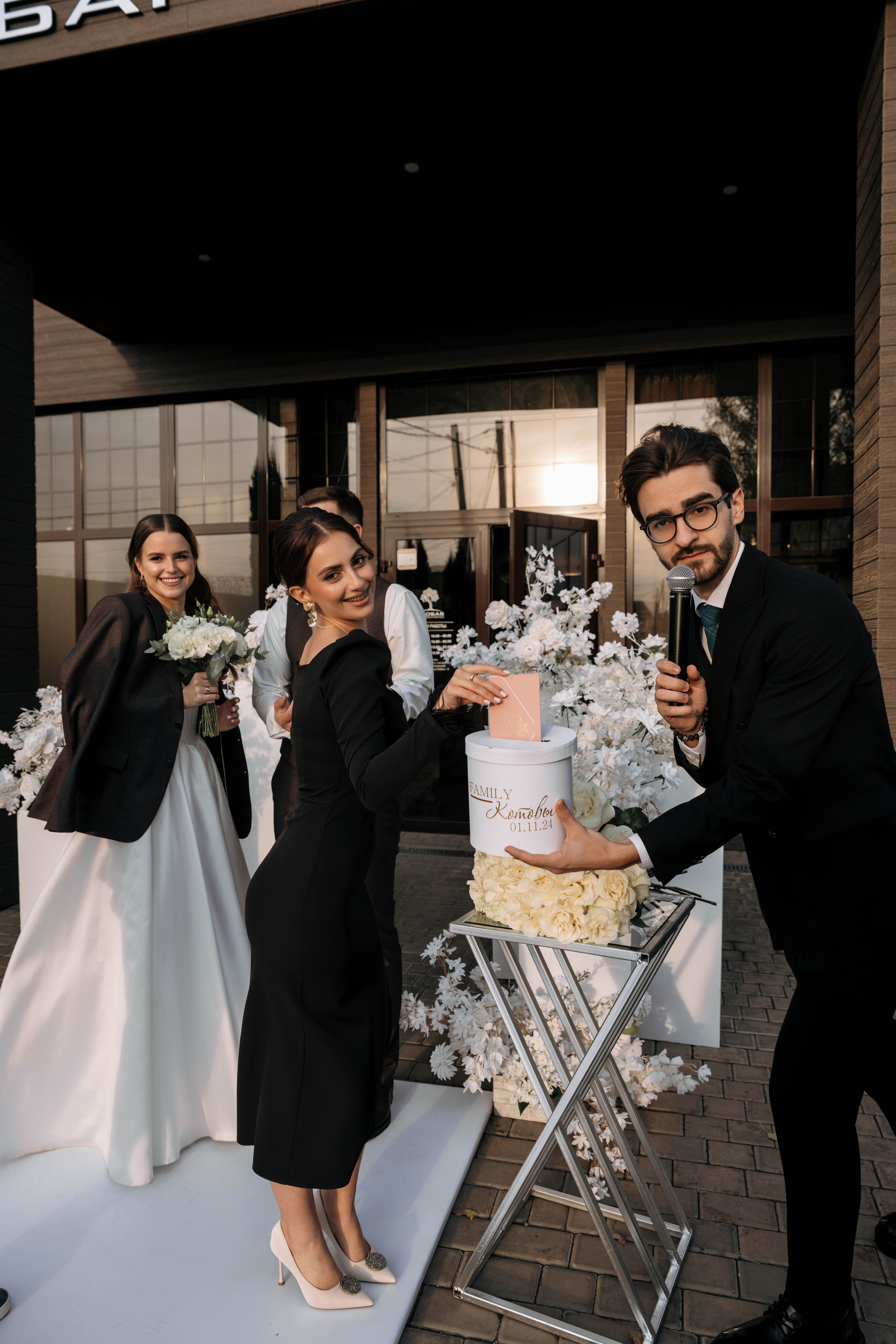 Почему и зачем нужен фотограф в банкетном зале?. Фотограф Сальск Катерина