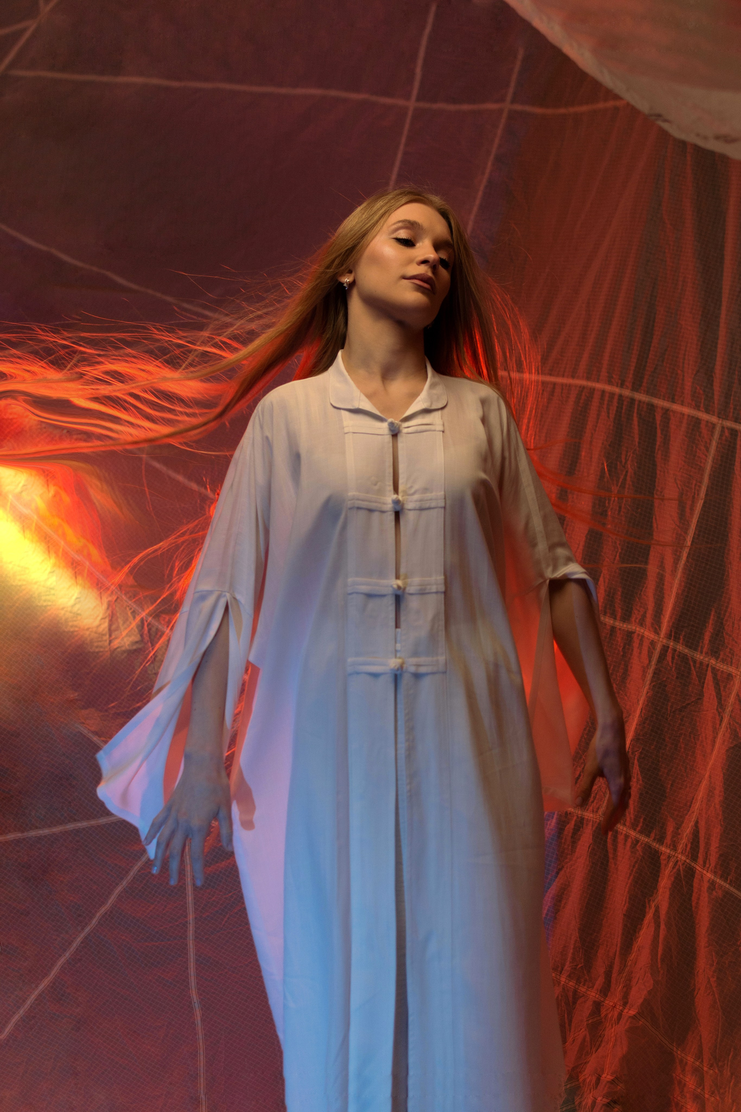 Белое кимоно + штаны. Фотограф в Москве и Щелково Люся Фоминых