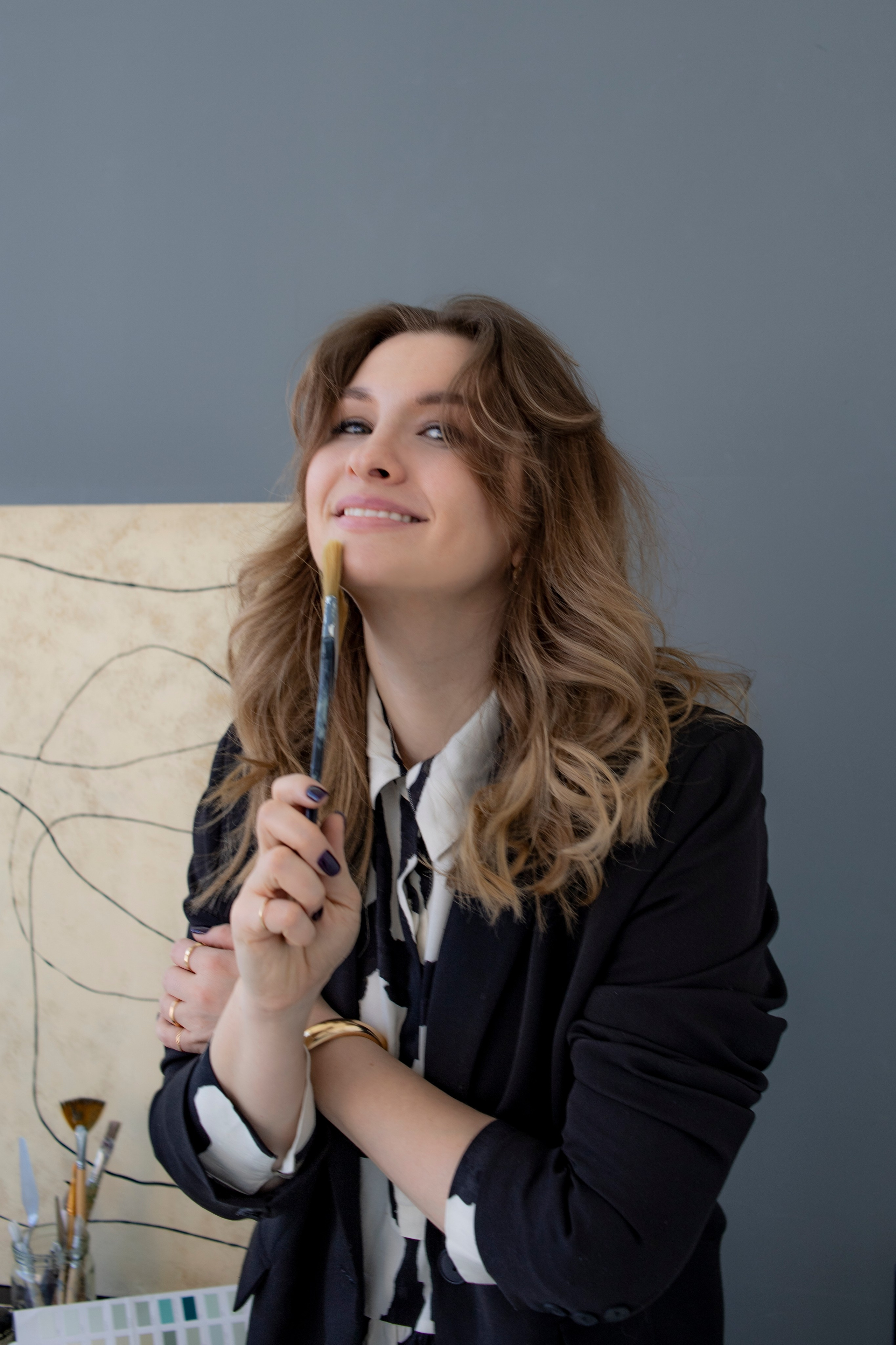 Интерьерный дизайнер и художник. Локация в г. Екатеринбурге беру проекты в разных странах