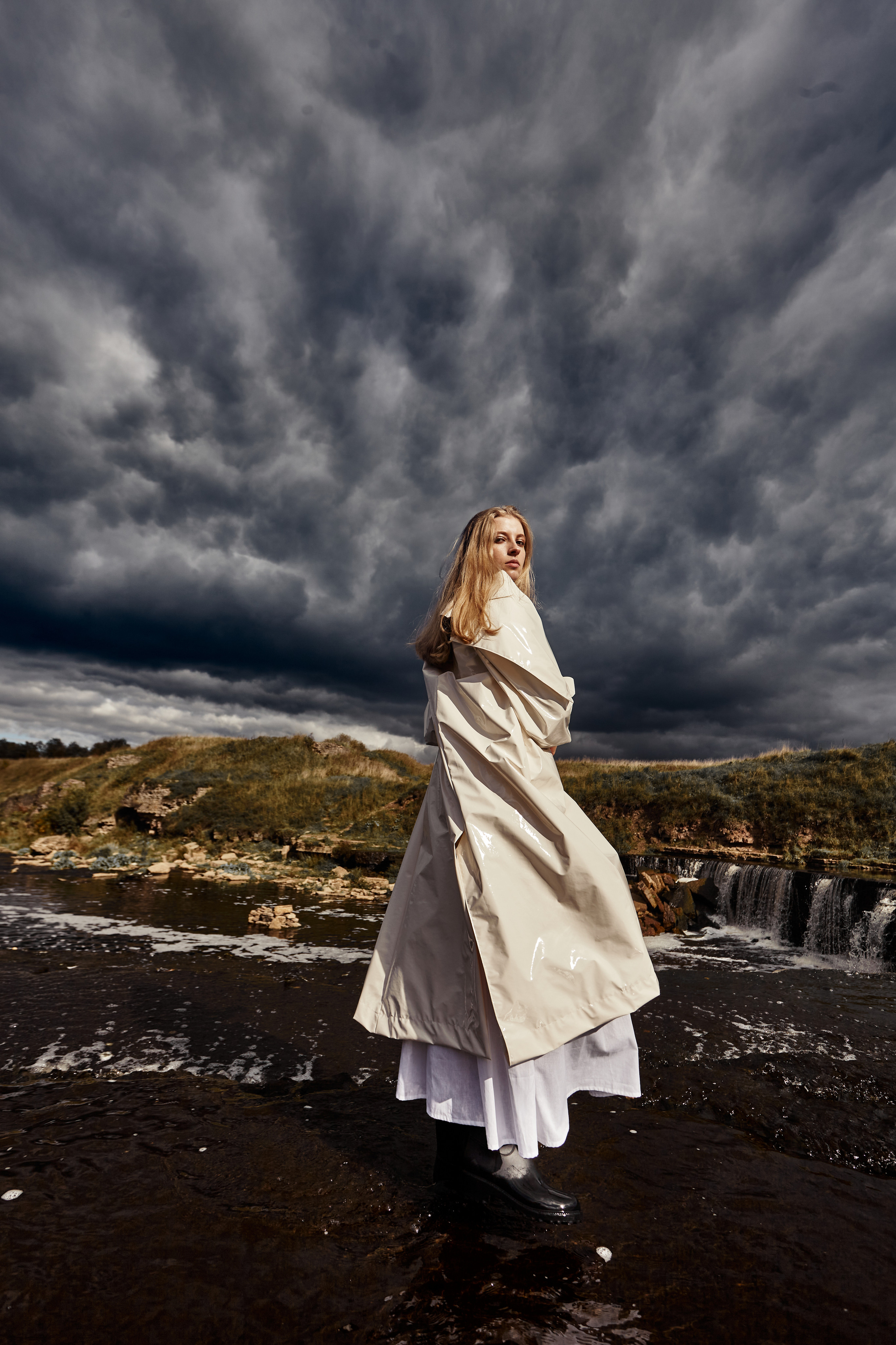 Тосненский водопад. Одежда из Санкт-Петербурга СИНИОКО