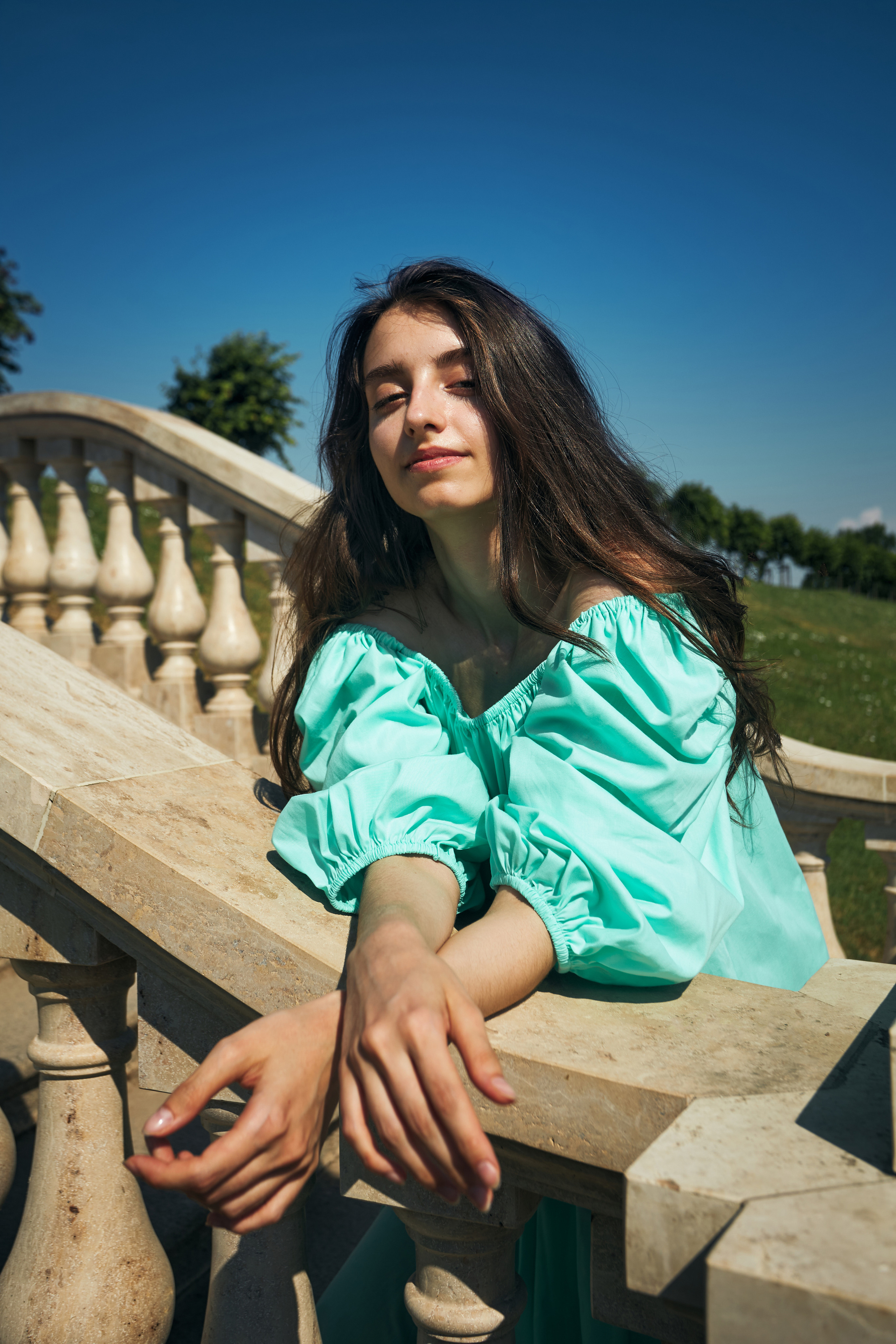 День в Петергофе. Одежда из Санкт-Петербурга СИНИОКО