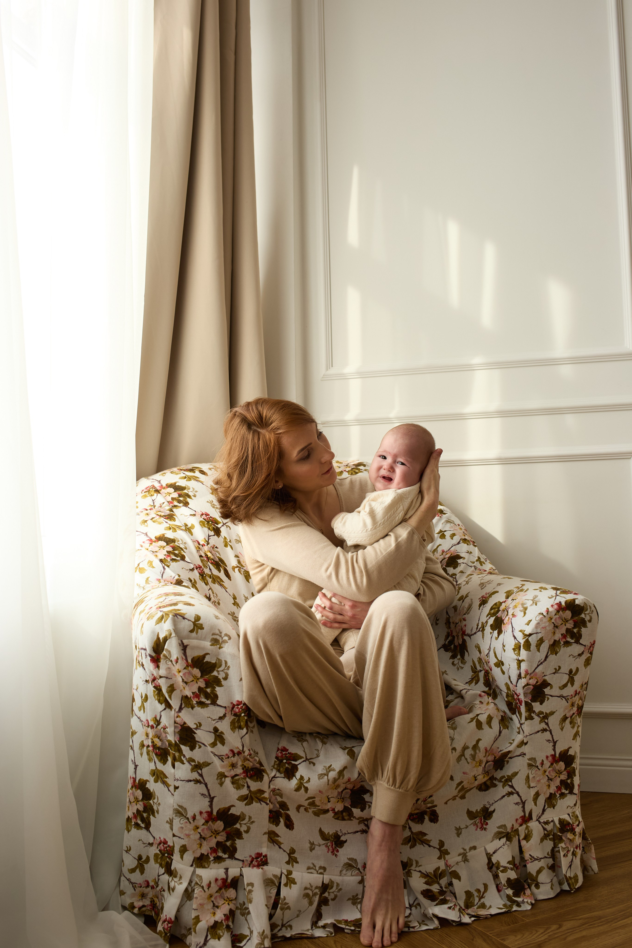 Съемка в интерьерном стиле. Фотограф беременности и новорожденных в Казани Ирина Николаева