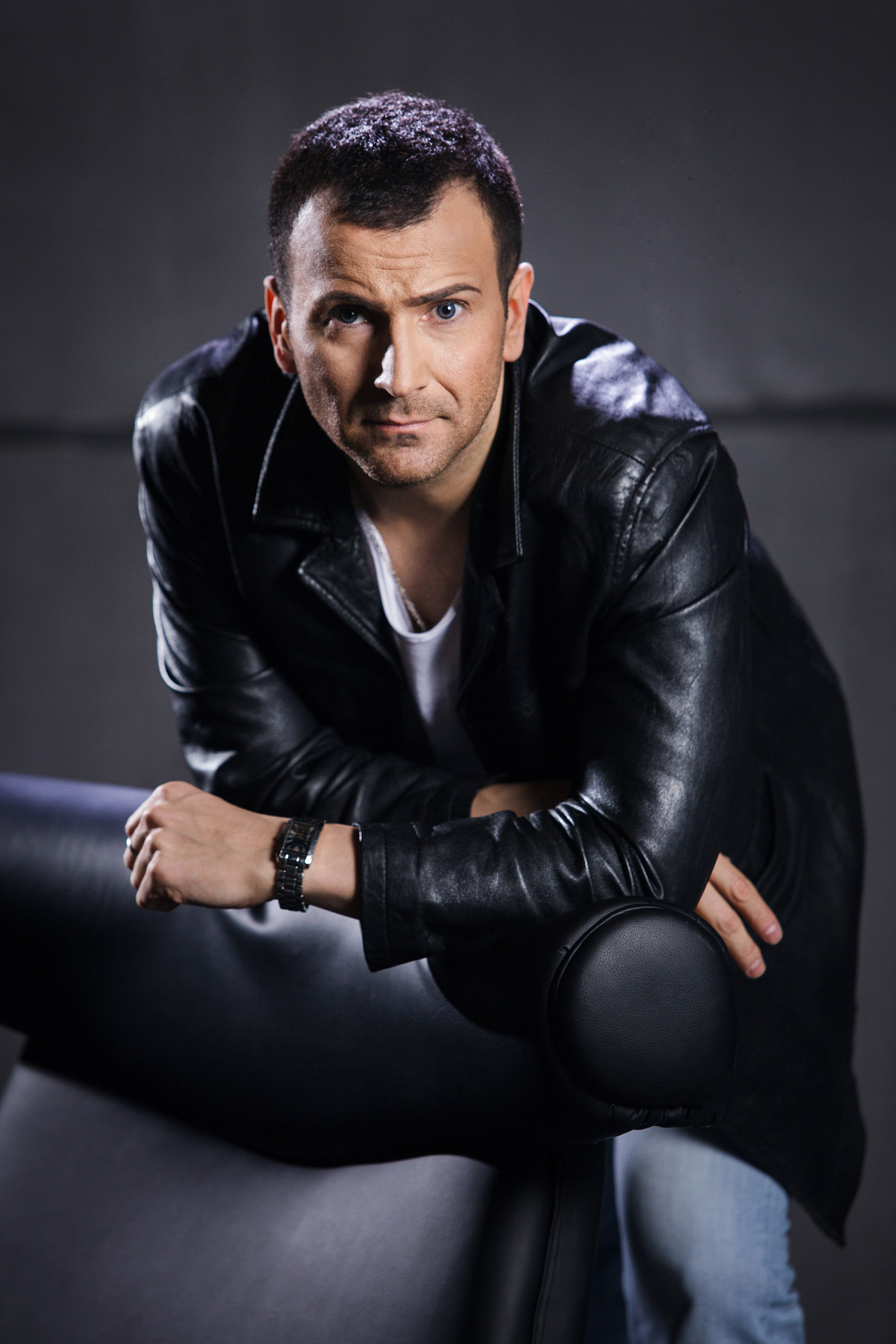 Новогодняя коллекция — 2025. Тепло зимнего вечера. Антон и Татьяна Денисенко