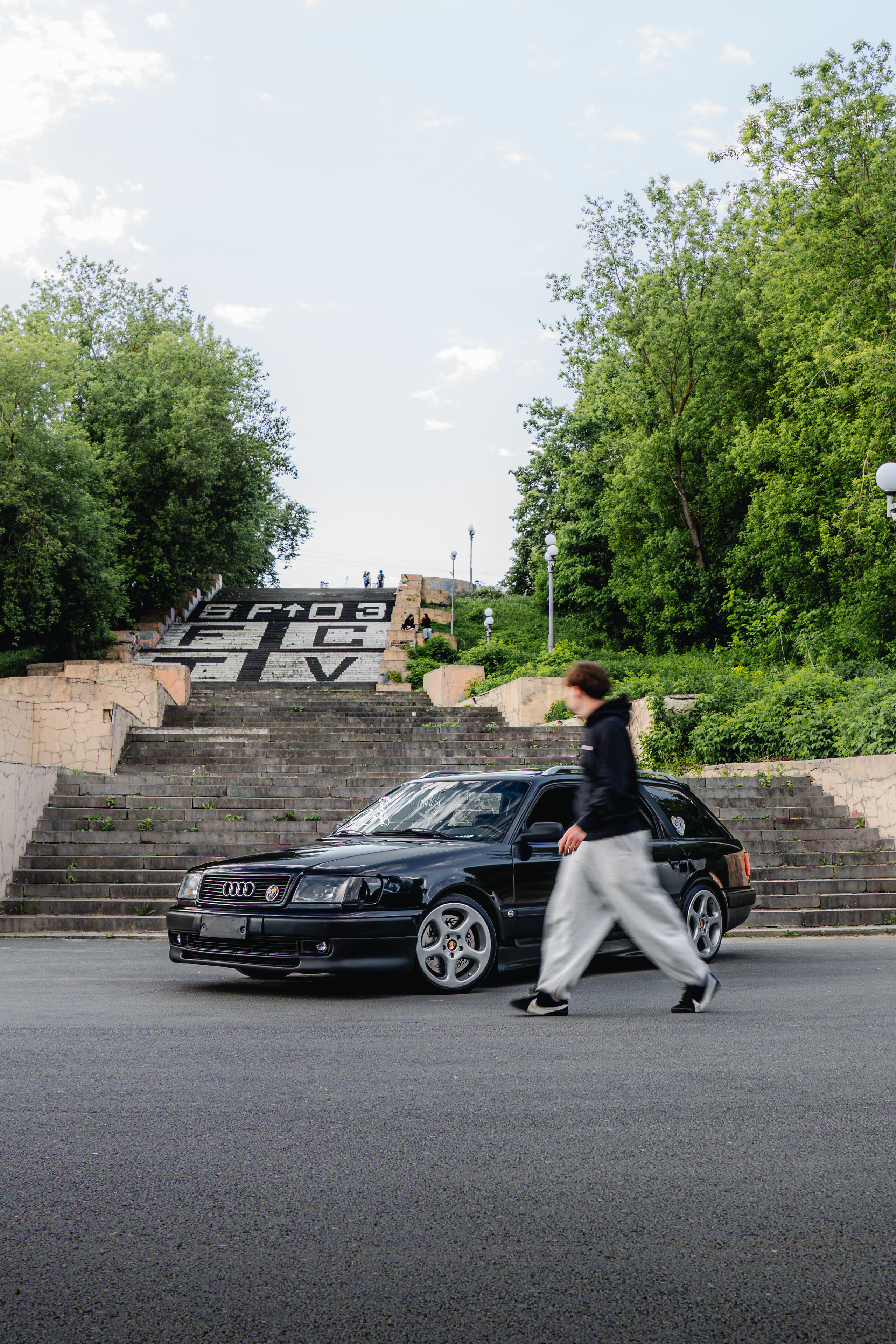 Audi 100 C4 Avant: океан уличной культуры