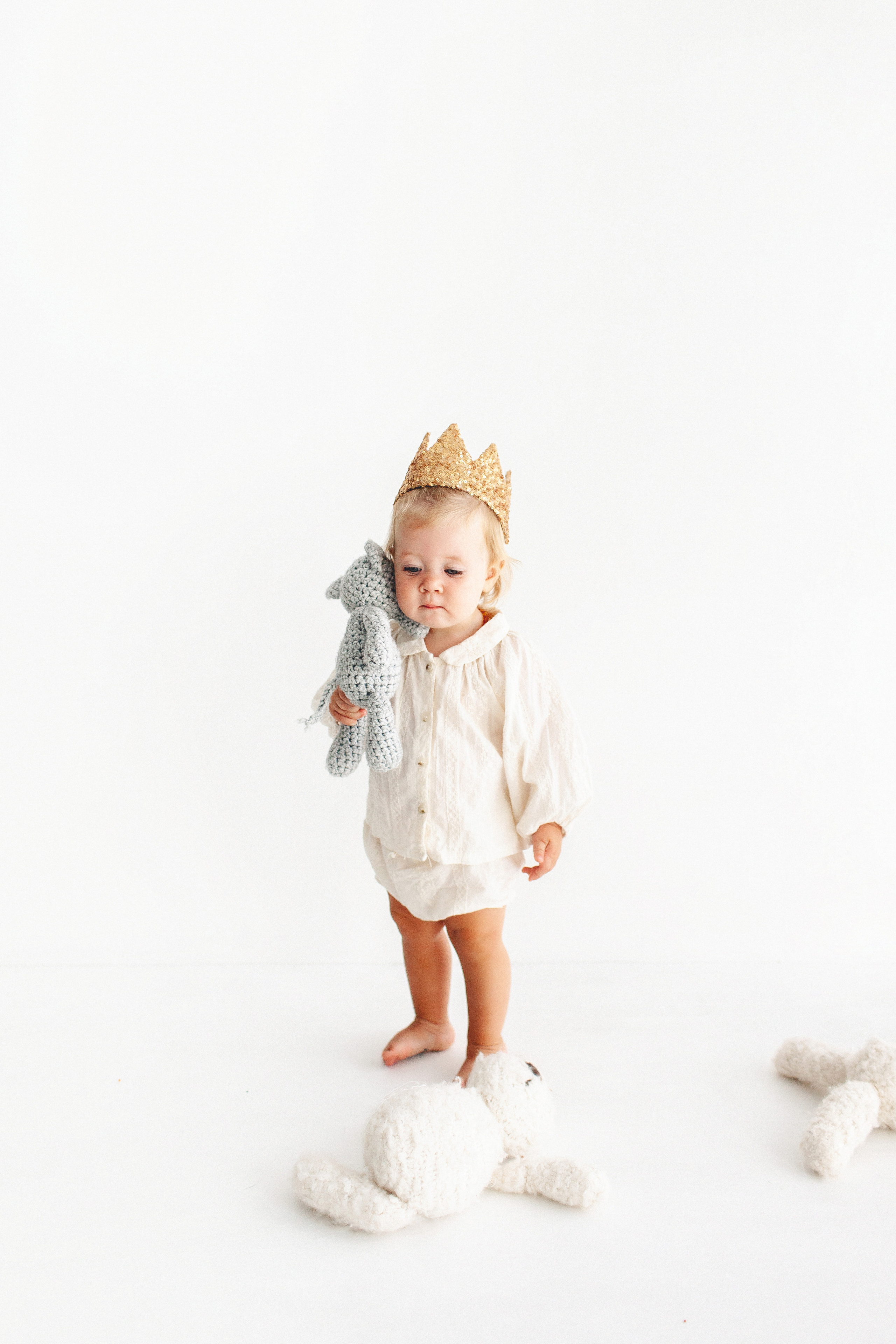 Мира с мамой и папой в Маленькой студии. Детский фотограф в Самаре