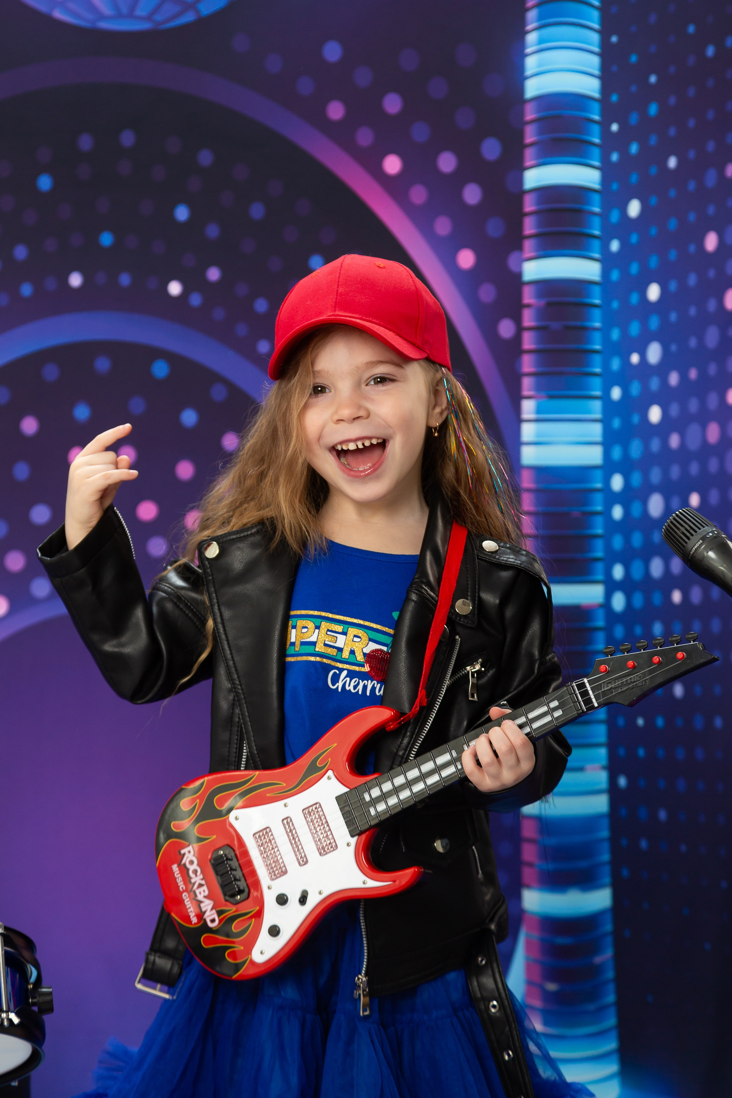 Фотопроект «Rock Star» для детских садов и начальной школы. Фотограф Наталья Наконечная. Фотостудия «Ай-Би-эН»