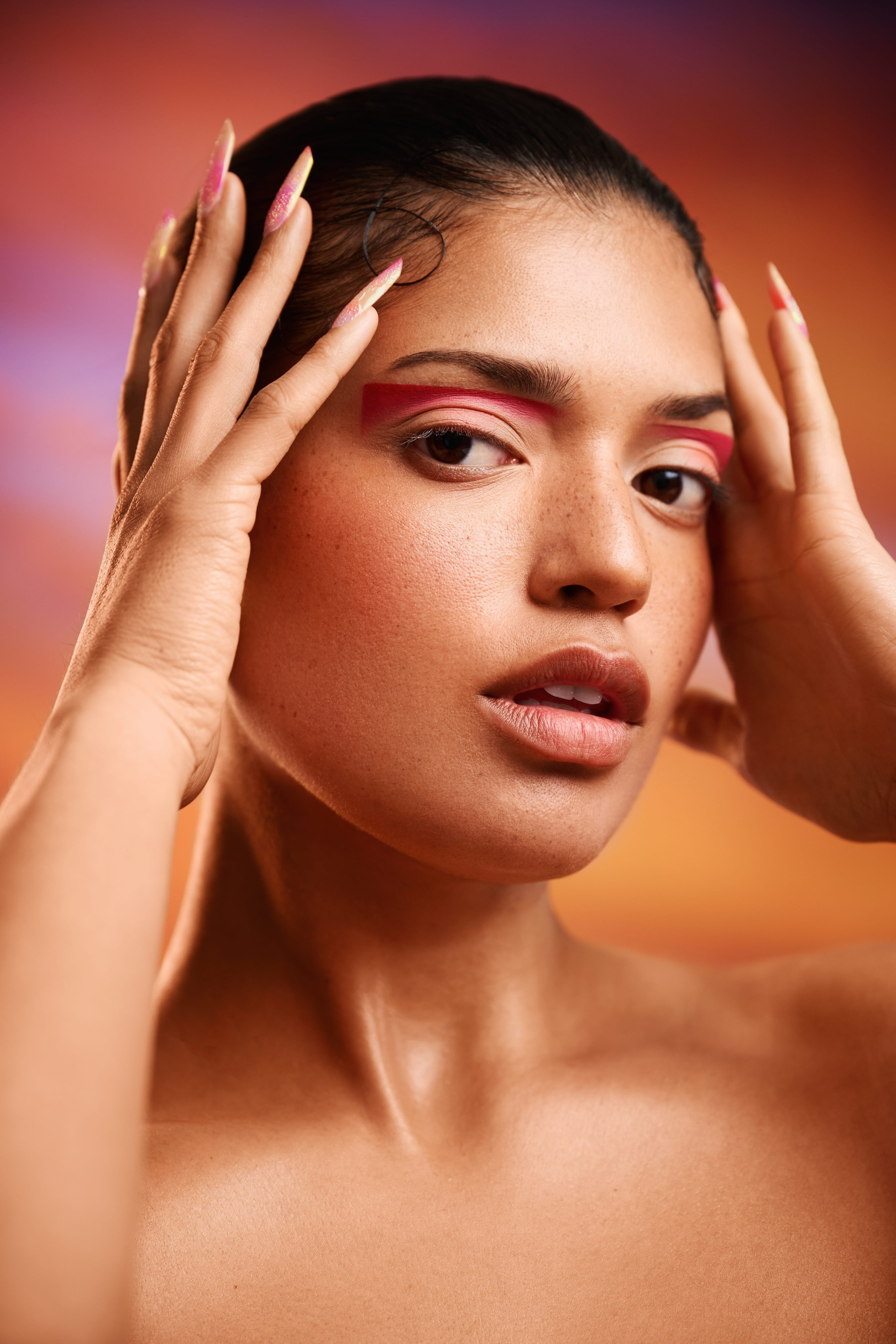Hi-end retoucher Valerie Mo