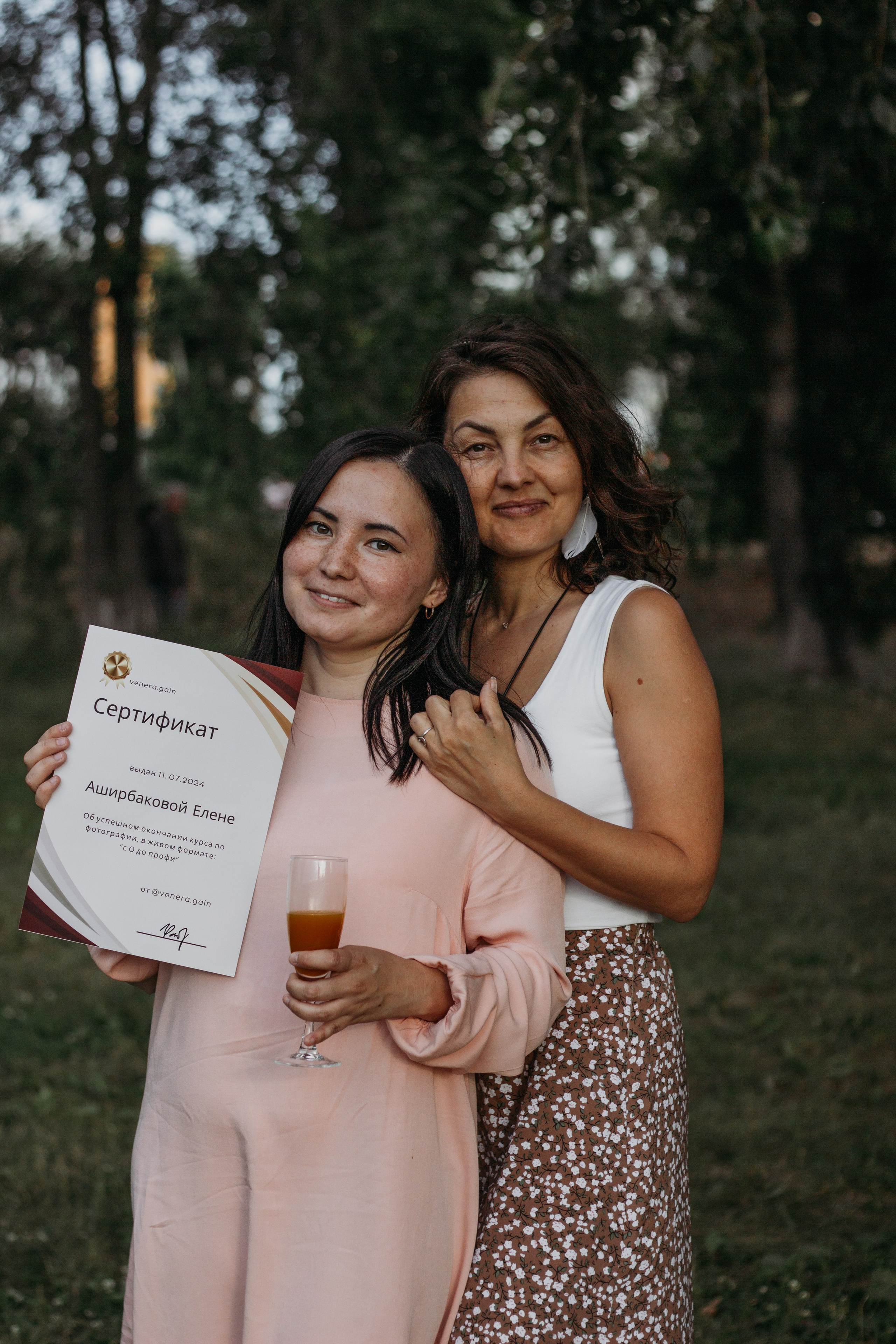 Венера Гайн. Репортажный фотограф  Тюмень. Обучение фотографии с 0