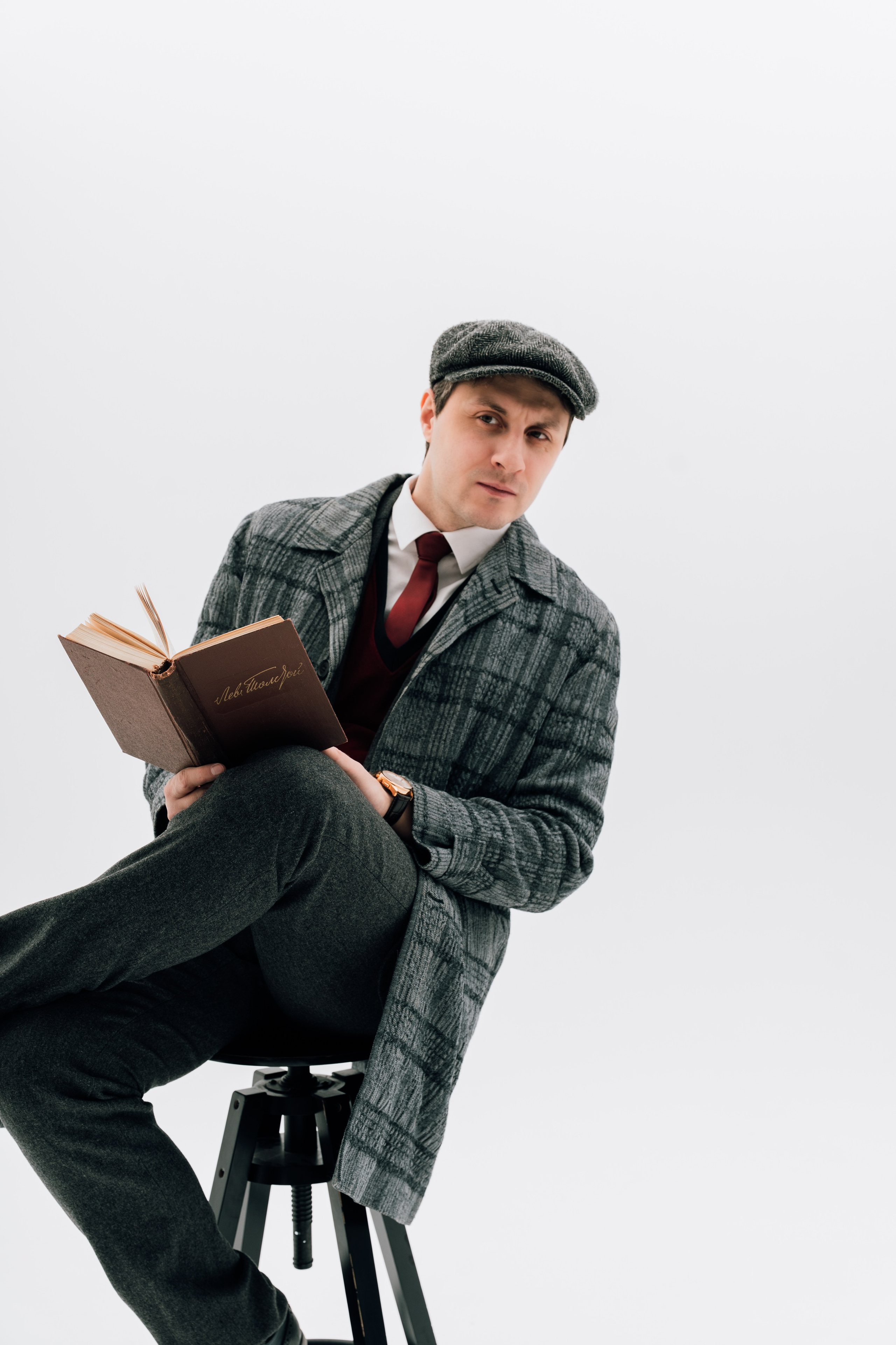 Ведущие мероприятия 1+1