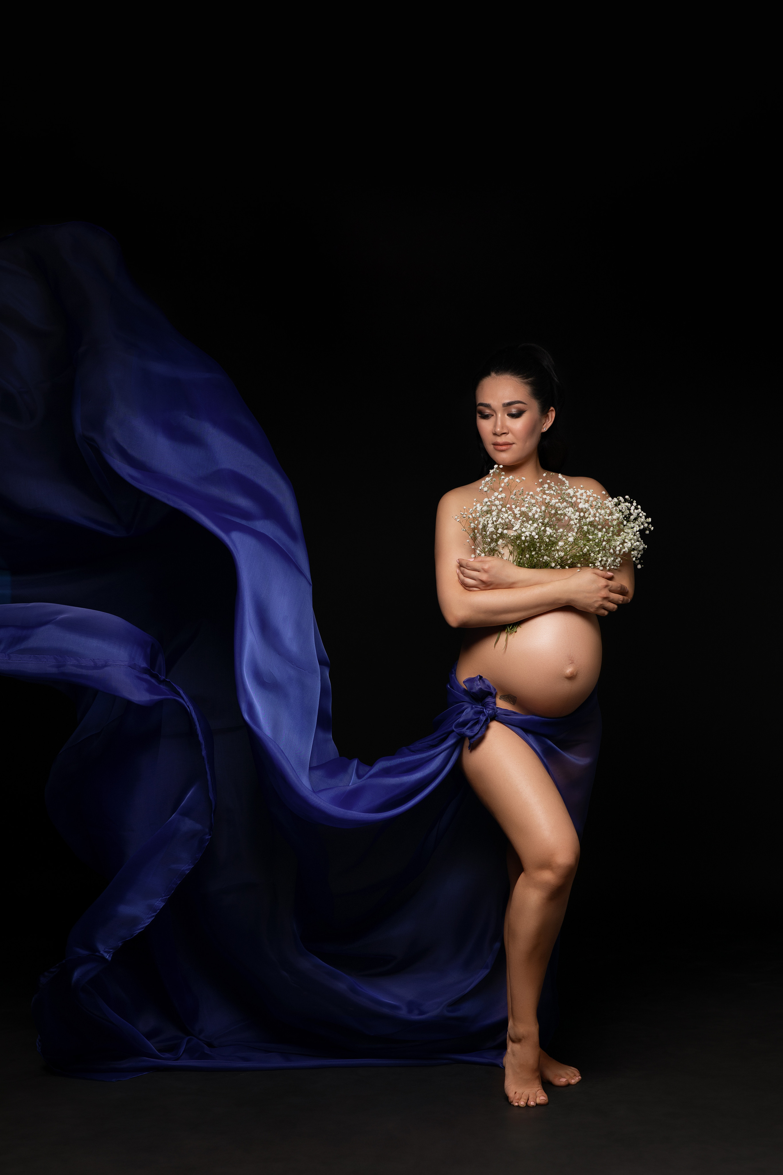 Съёмочный гардероб. Фотограф беременности в Алматы, Мухина Ирина