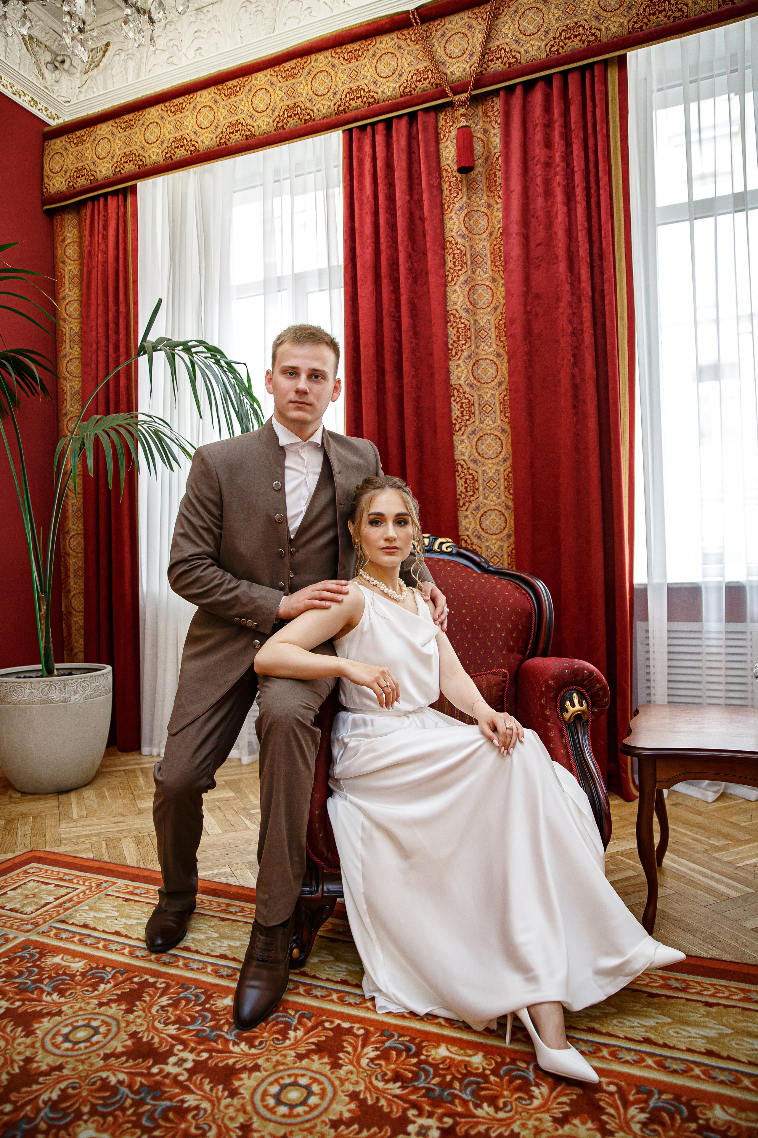 Свадебная фотосессия в Грибоедовском загсе Москва
