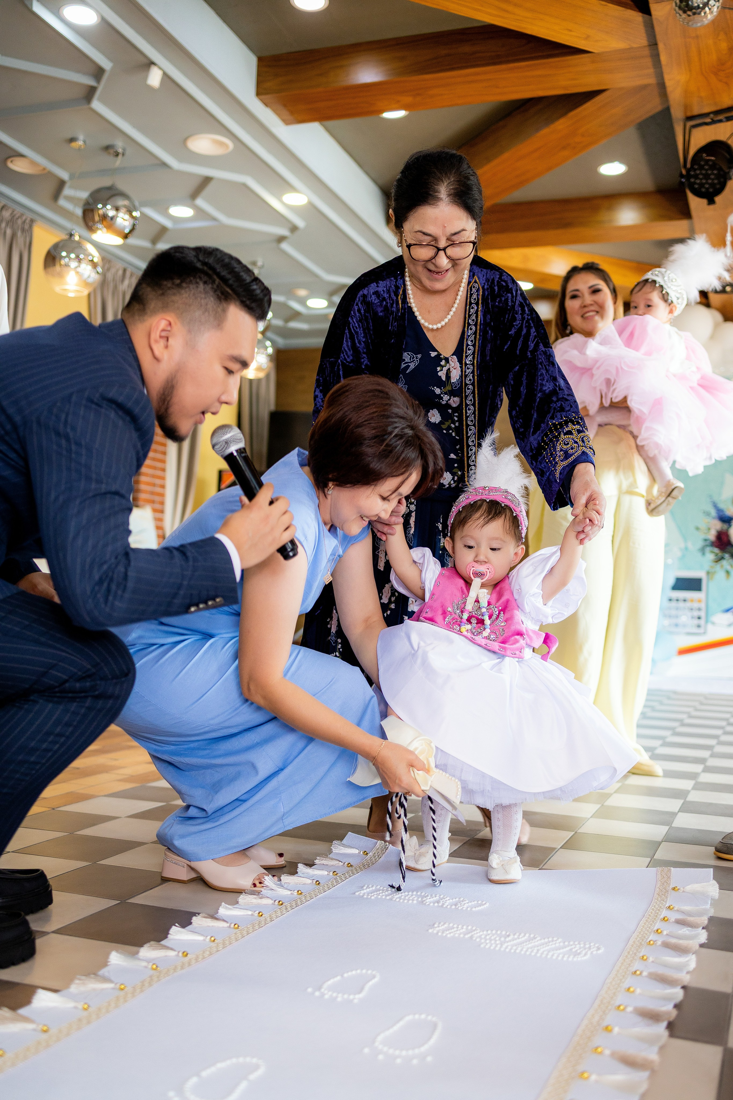 Студийный фотограф в Караганде Алексей Баранов. Фотограф Алексей Баранов. Фотостудия Flash. Семейные фотосессии в Караганде. Индивидуальные фотосессии, детские фотосессии, парные фотосессии в Караганде. Интерьерная фотосессия в Караганде. Семейный фотограф Алексей Баранов. Детский фотограф Алексей Баранов. Художественный фотограф Алексей Баранов. Свадебный фотограф Алексей Баранов. Черно-Белая съемка в Караганде. Самые лучшие семейный и детские фотосессии в Караганде. Контент Съемка в Караганде. SMM в Караганде. Контент фотограф Алексей Баранов. Рекламная съемка в караганде. Реклама. Бутики с одеждой. торговля Караганда. рекламное фото мероприятия в караганде. рекламное фото. рекламный фотограф Алексей Баранов. фотограф. Фотограф Караганда. Алексей Баранов. фотосессия. фотосессия в Караганде. Заказать фотографа в караганде. репортажный фотограф в Караганде. фотосъемка мероприятий. банкет. свадьба. юбилей. детское день рождение. годик. фотограф детский в Караганде. Репортажный фотограф в караганде Алексей Баранов.