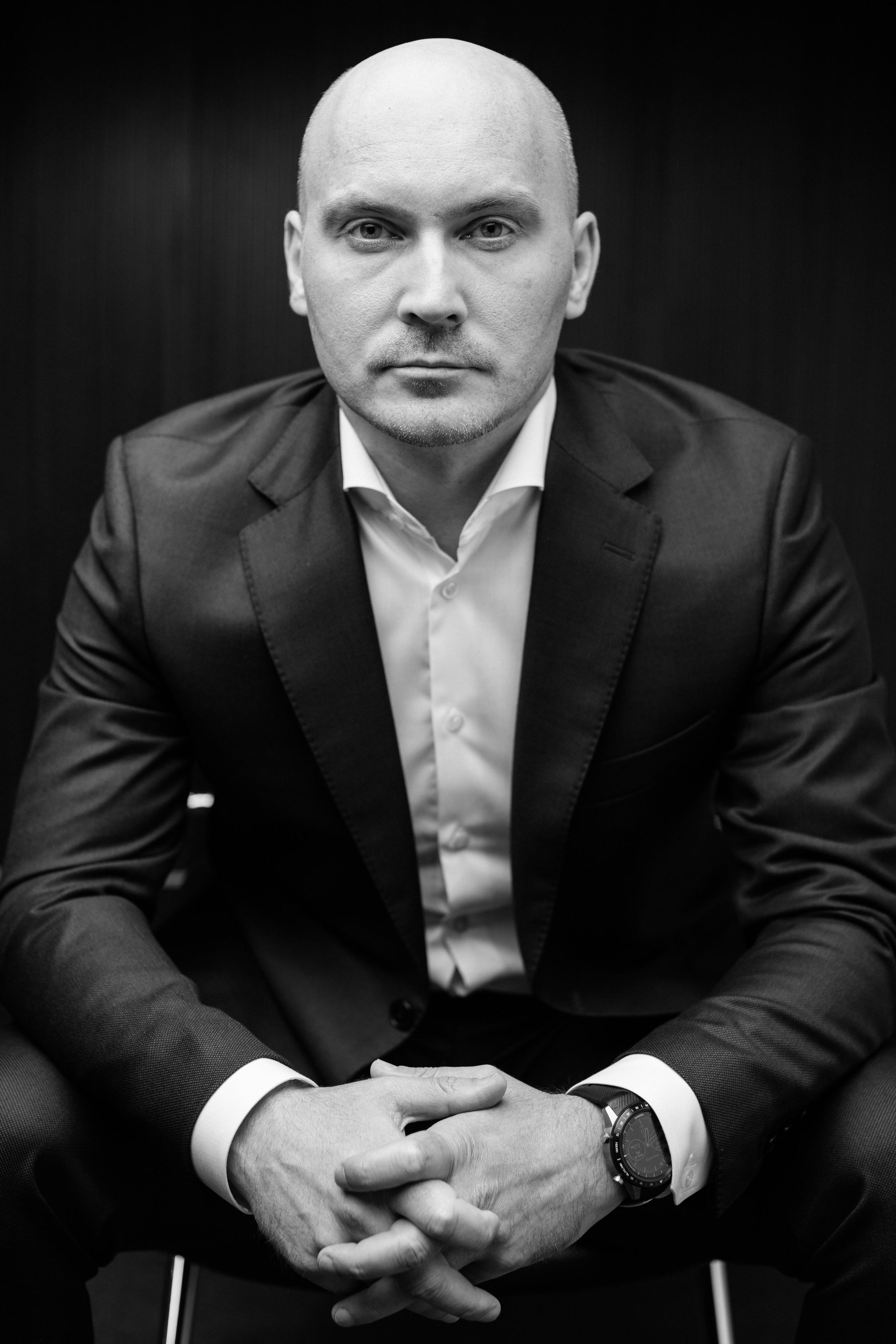 Персональная имиджевая фотосессия для первых лиц компании. Бизнес-фотограф в Москве — Виталий Агабабян