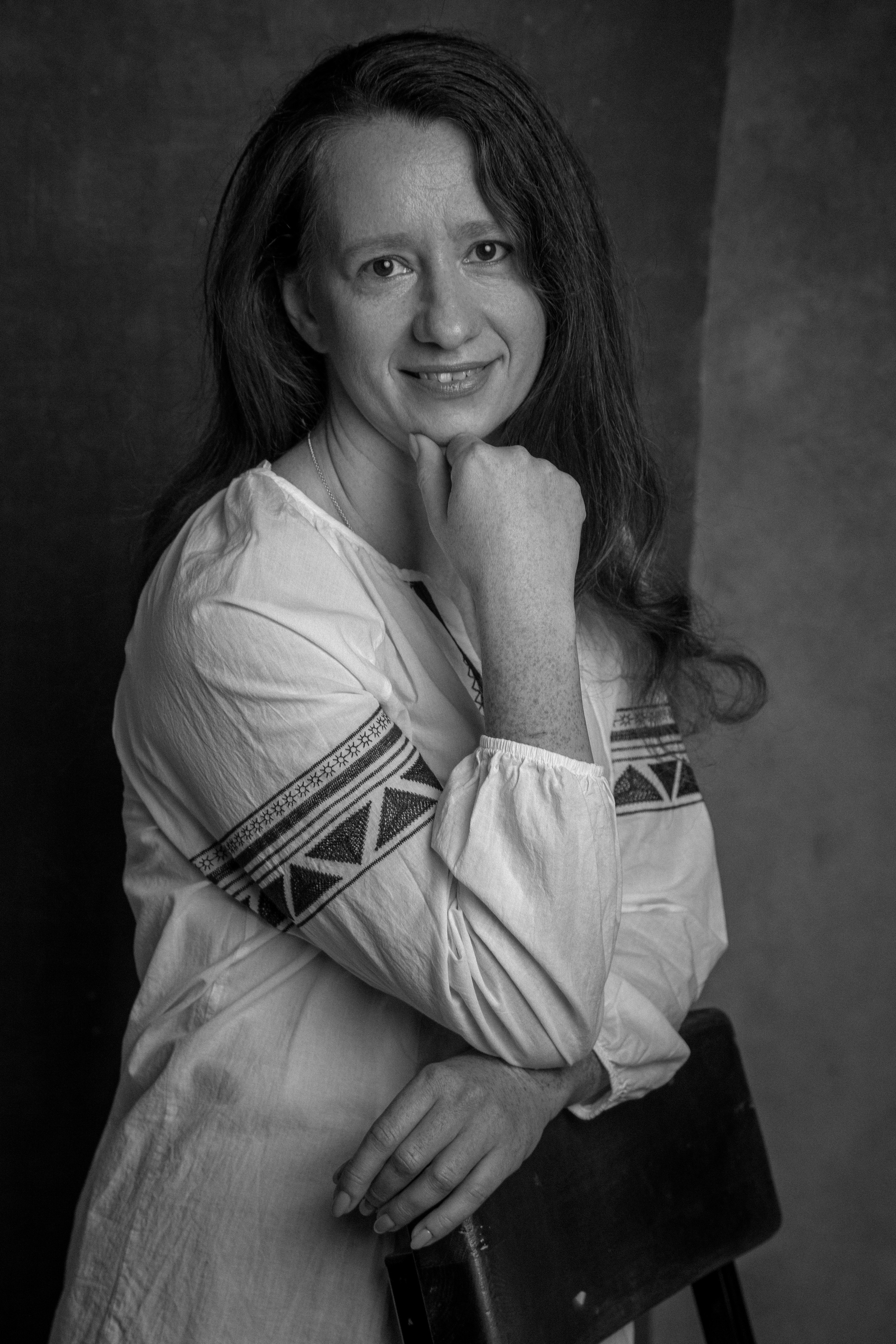 КОНТАКТЫ. Портретный фотограф в Москве Екатерина Богдасарова