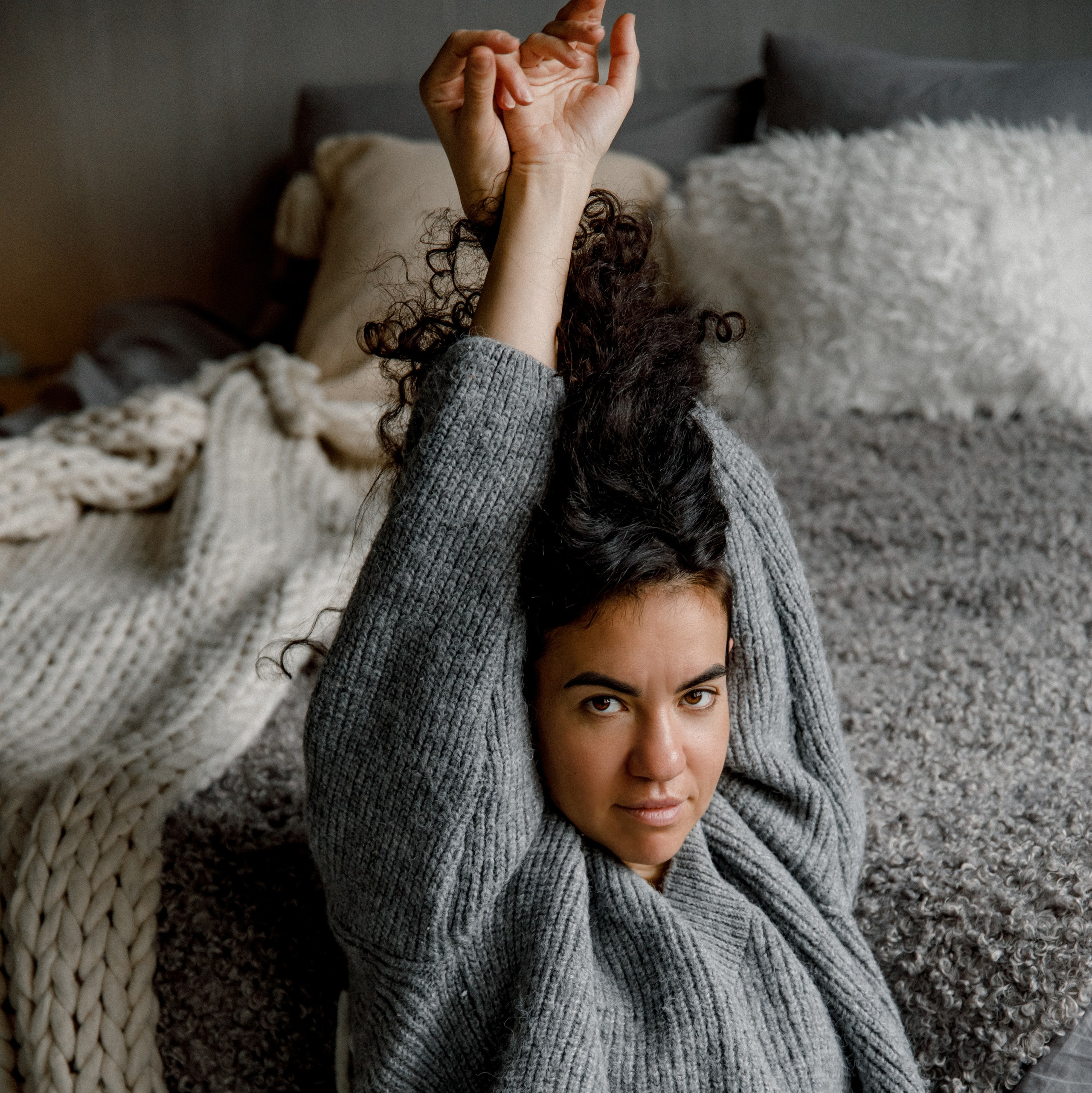 Контакты. Фотограф Людмила Оюн