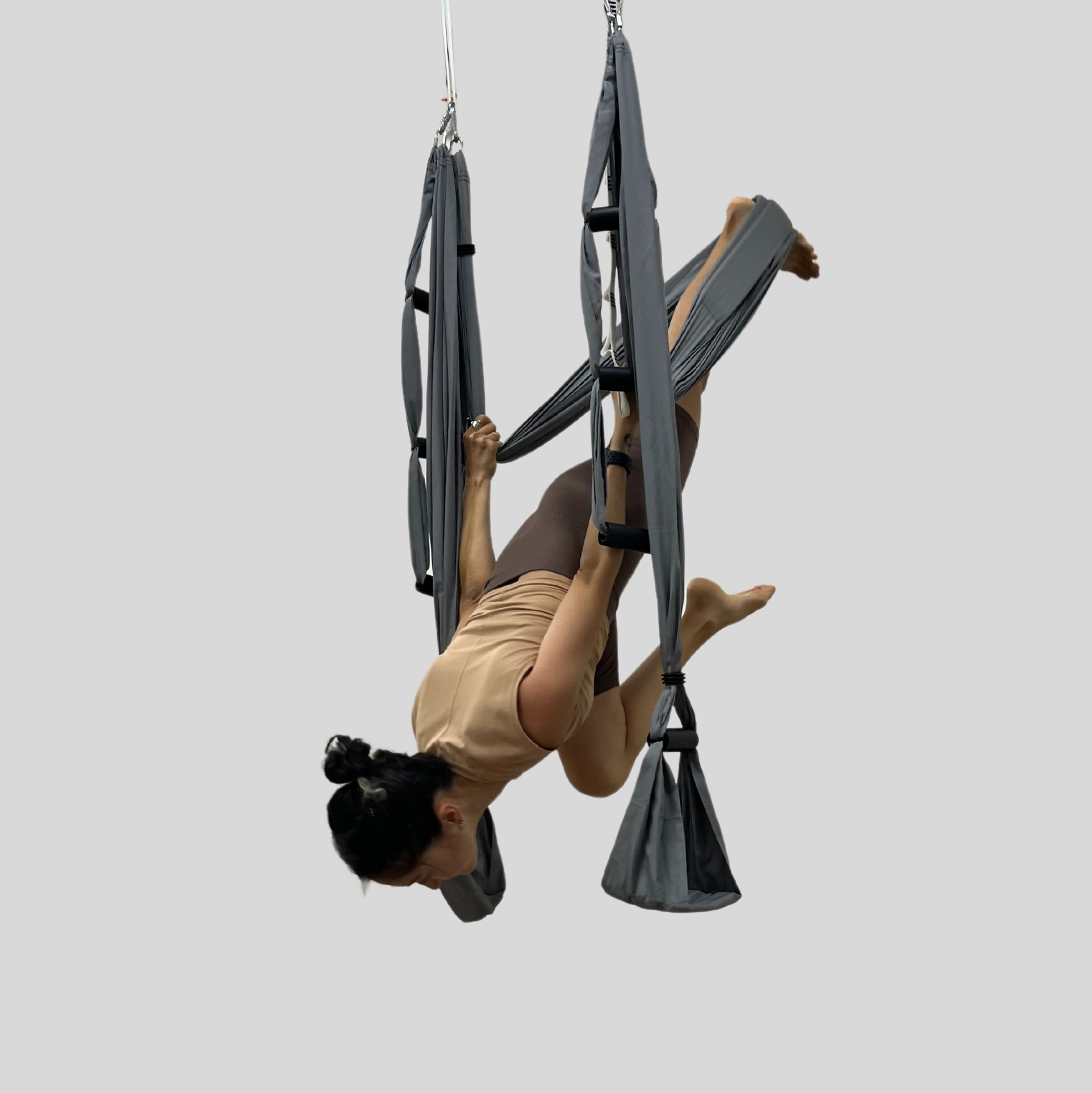 Флай йога, aerial yoga, аэро йога, связка в гамаке, позы в гамаке, aerial yoga exercise, fly yoga practice, fly yoga low, низкий гамак. Преподаю и провожу обучение по флай йоге