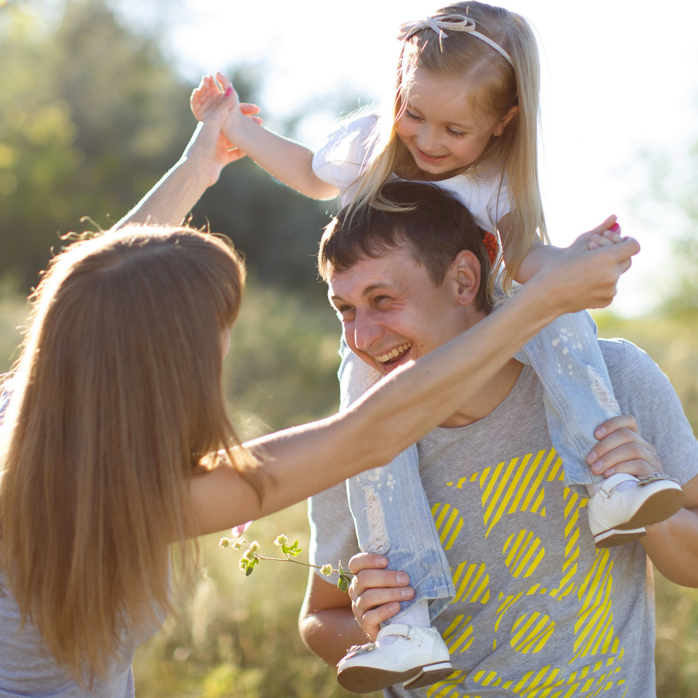 Семейные фотосессии на природе. Свадебный, семейный и школьный фотограф в Сызрани Максим Баталов