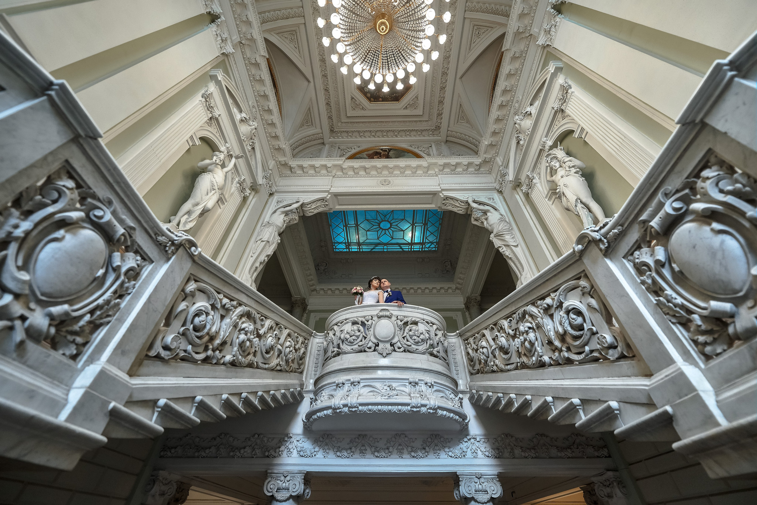 Свадебная фотосессия в Первом Дворце Бракосочетания № 1 на Английской набережной. Портретный, семейный и свадебный фотограф в Санкт-Петербурге и в Пушкине Ширяев Денис