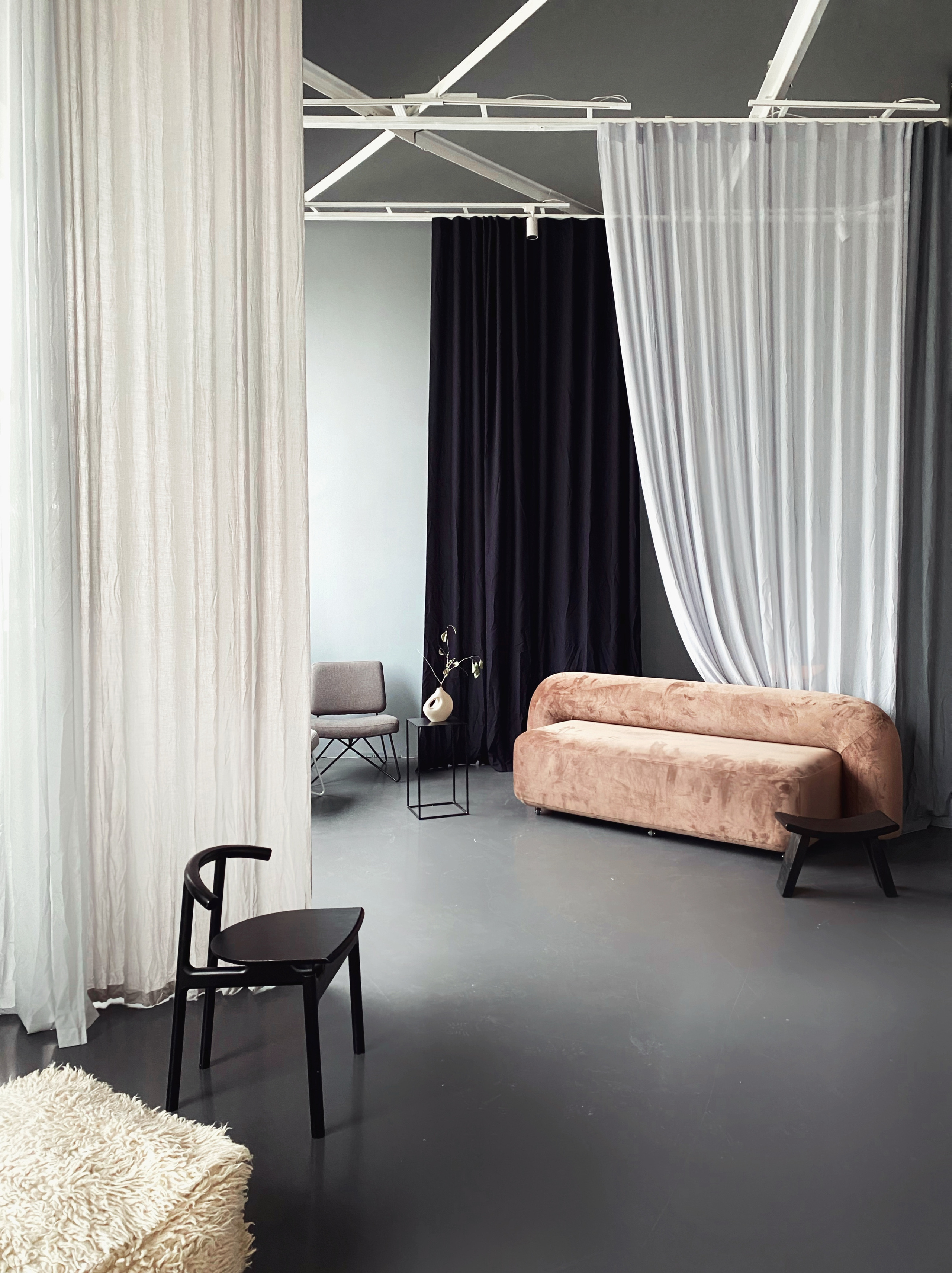 Фотостудии в Москве. Ангелина Богданова, междисциплинарная художница